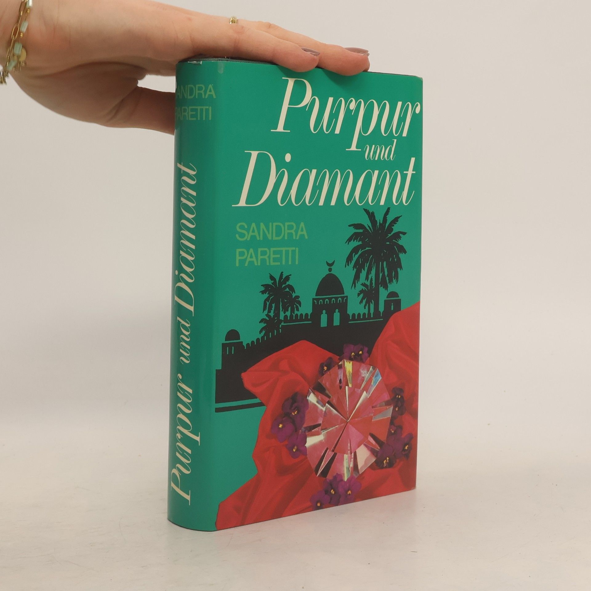 Sandra Paretti Purpur und Diamant