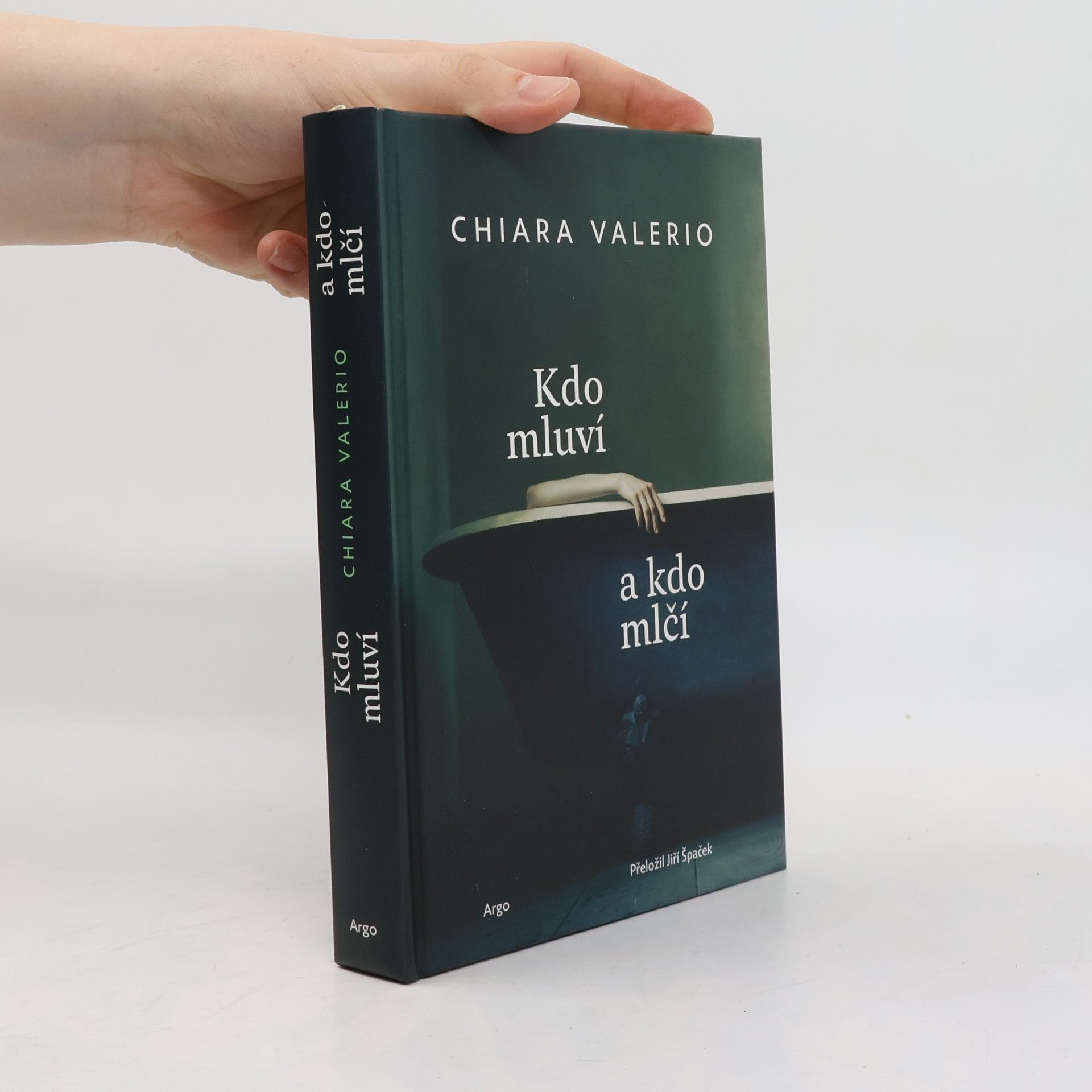 Chiara Valerio Kdo mluví a kdo mlčí