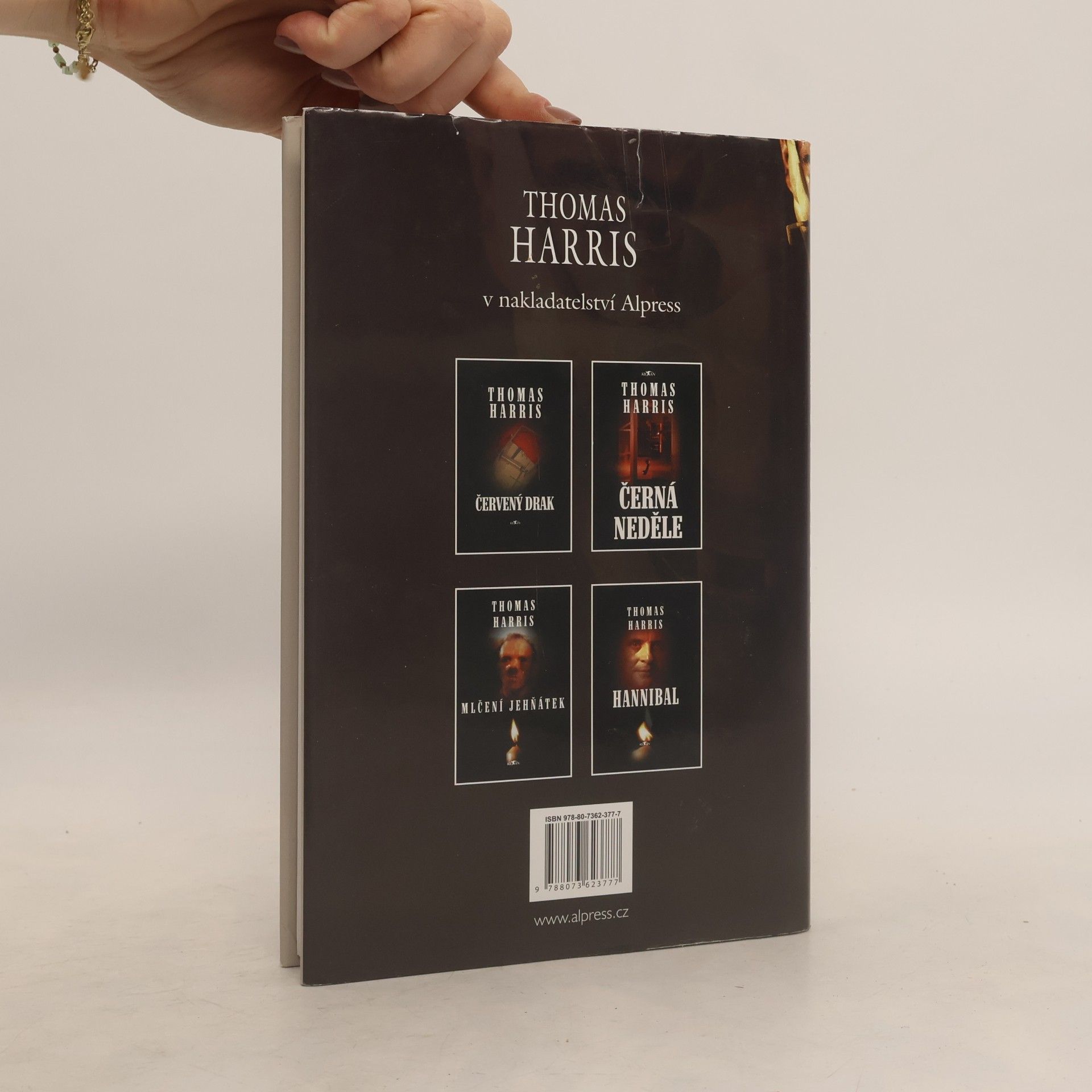 Thomas Harris Hannibal. Zrození