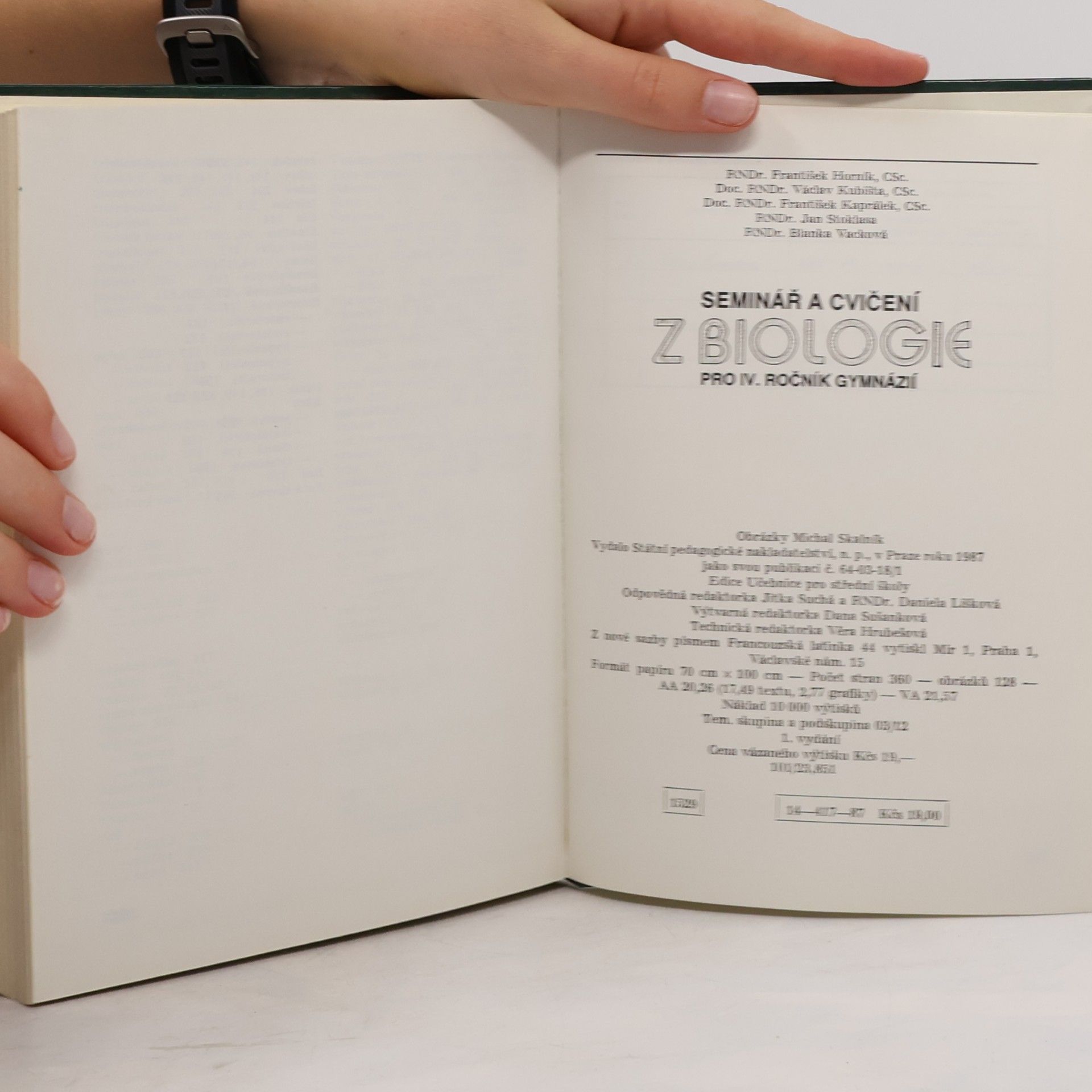 František Horník Seminář a cvičení z biologie pro IV. ročník gymnázií