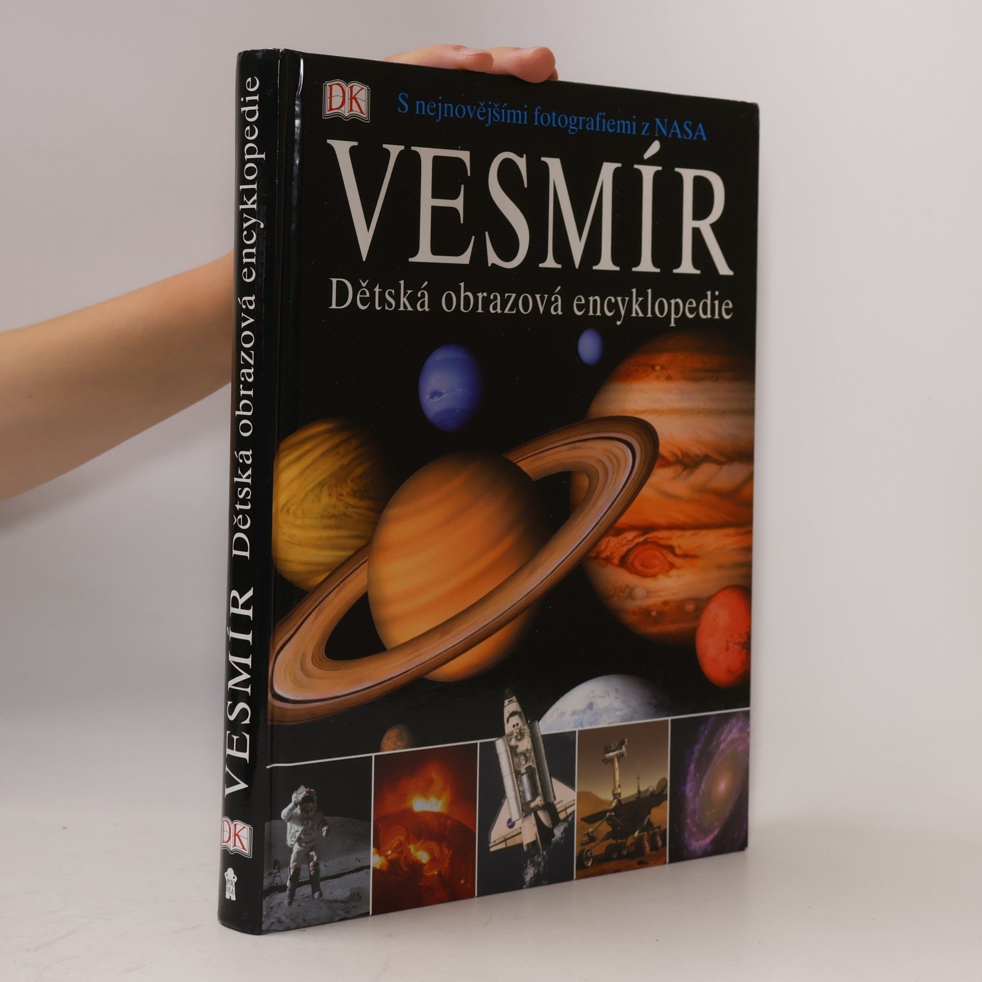 Vesmír: Dětská obrazová encyklopedie