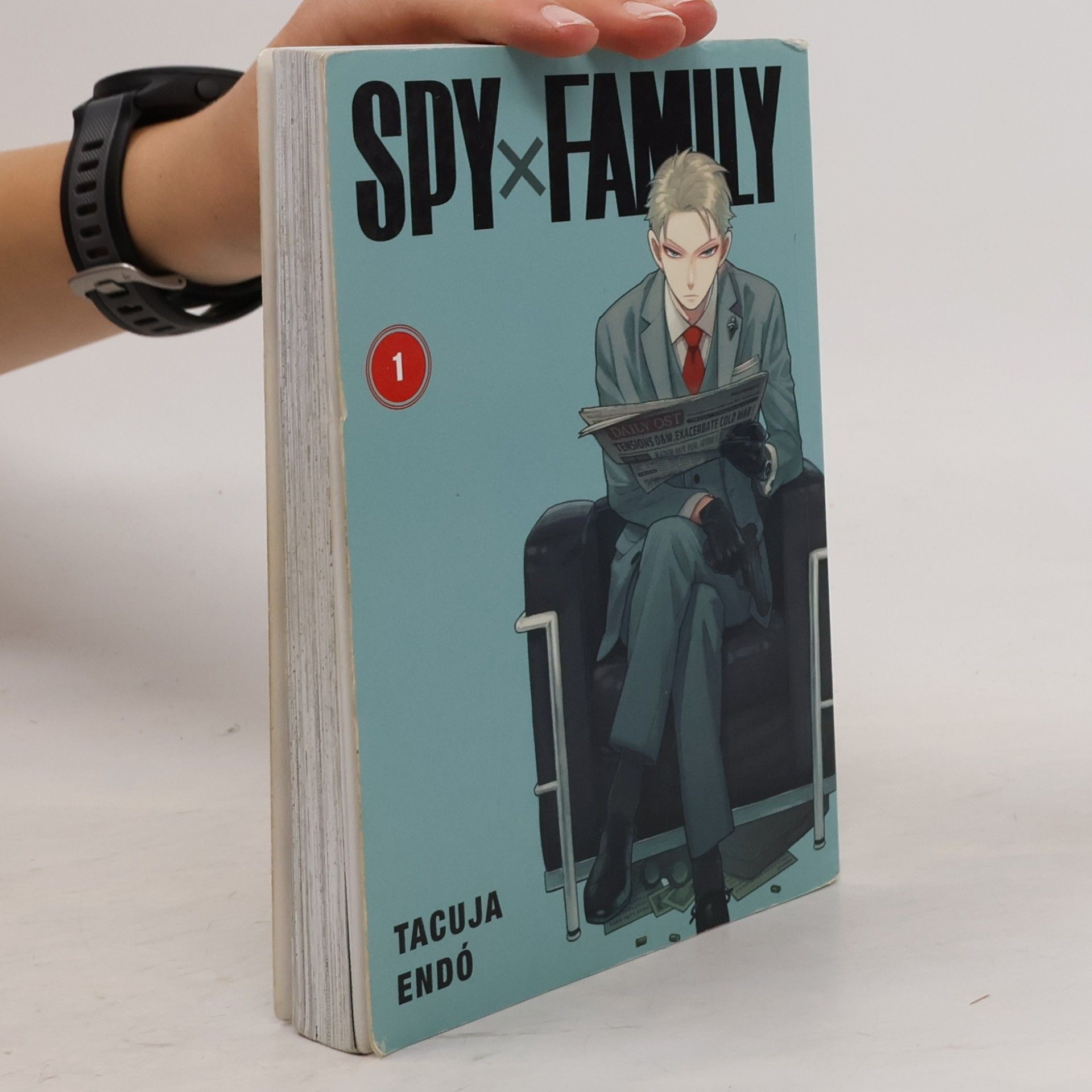 Tacuja Endó Spy x Family 1