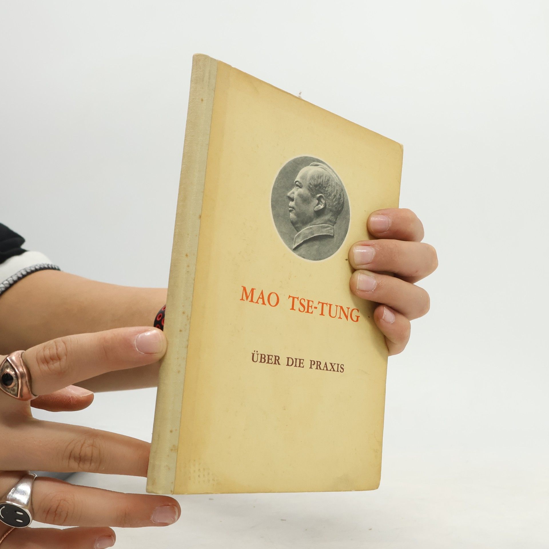 Tse-tung Mao Gegen den Liberalismus