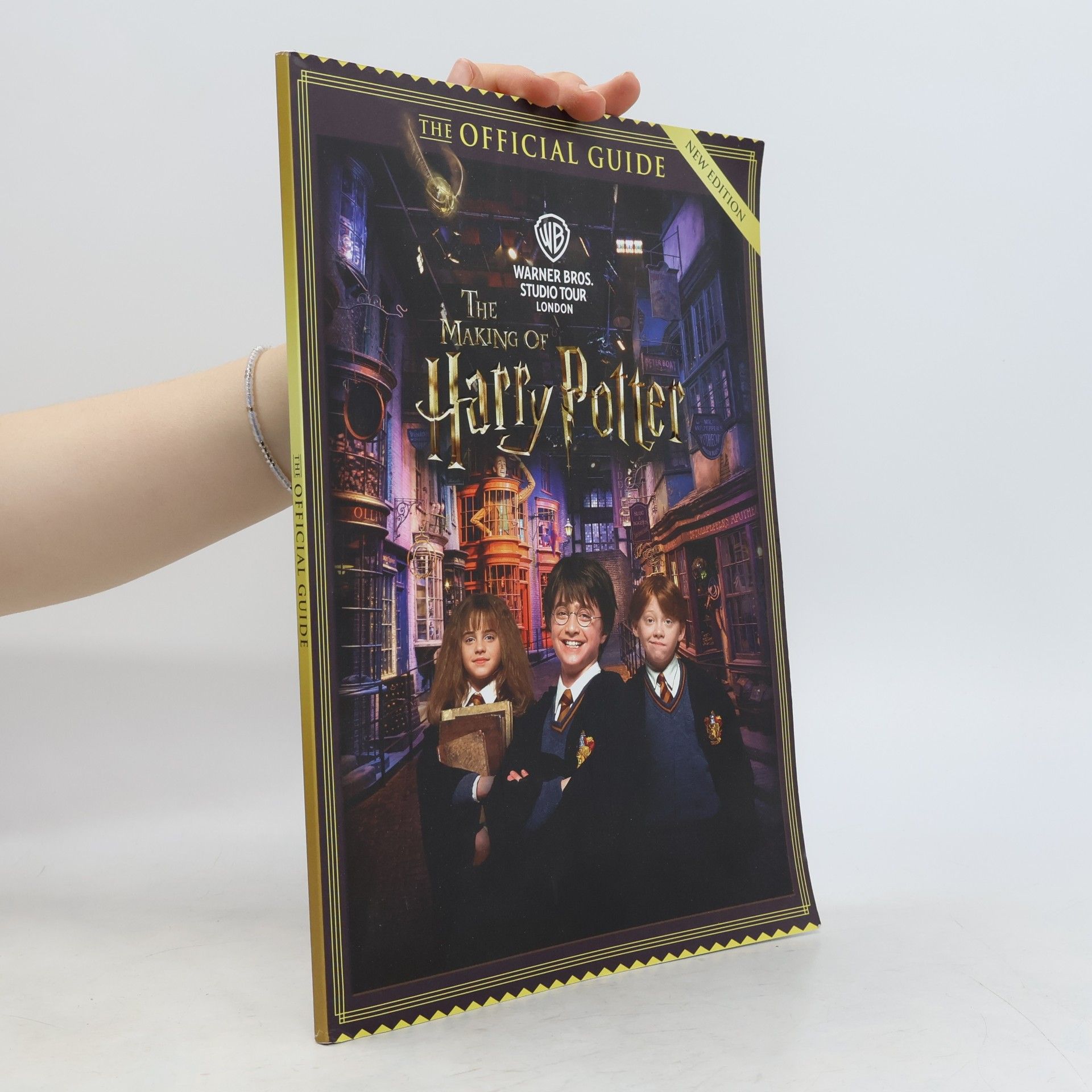 J. K. Rowling The Making of Harry Potter. The Official Guide