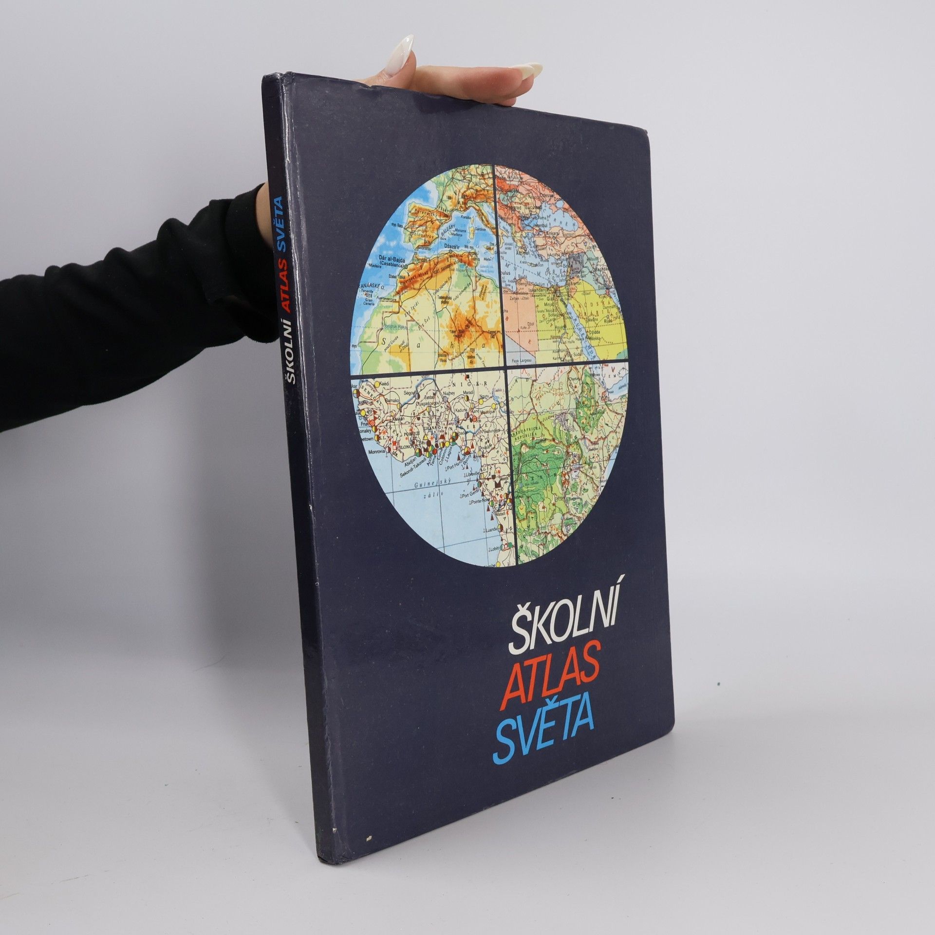 Antonín Rükl Školní atlas světa : [Určeno] pro zákl. a střední školy