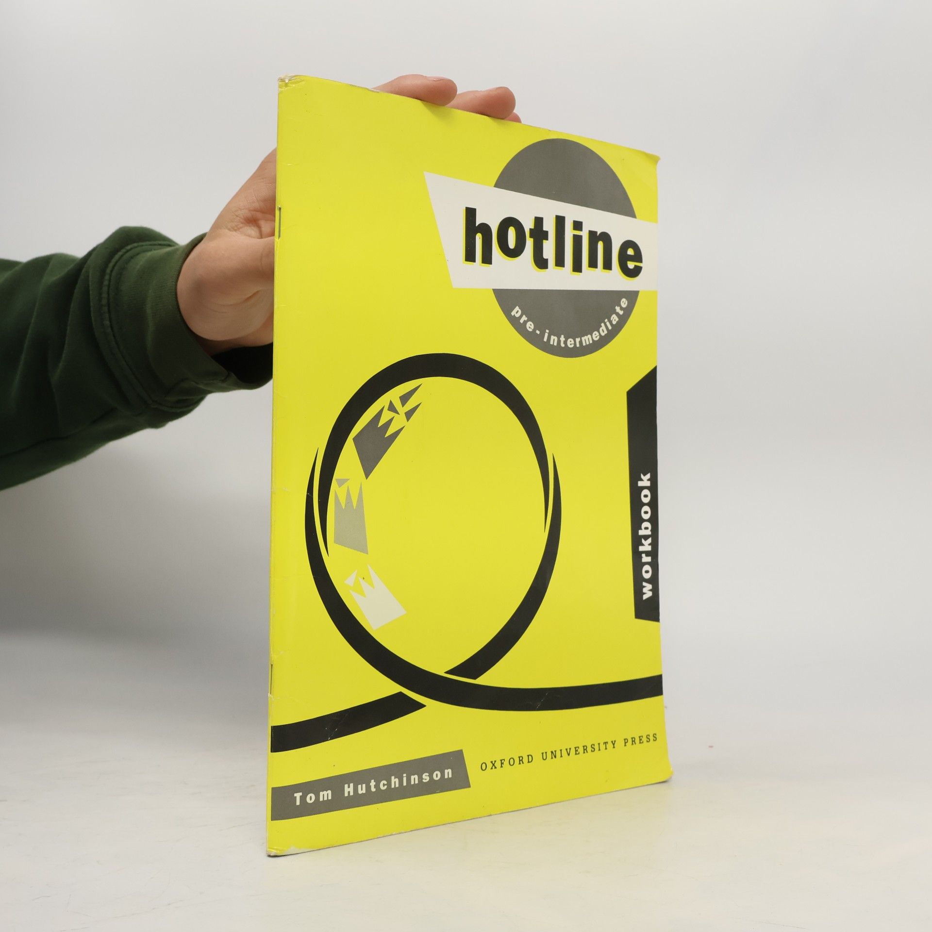 Tom Hutchinson Hotline Pre-intermediate. Workbook