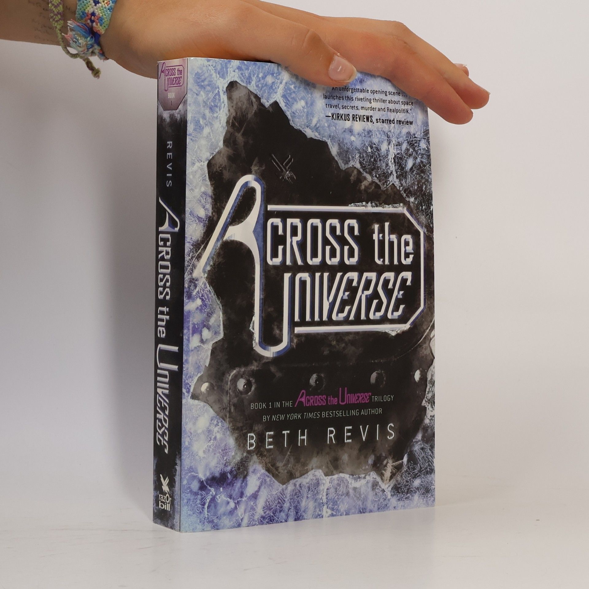 Beth Revis Across the universe