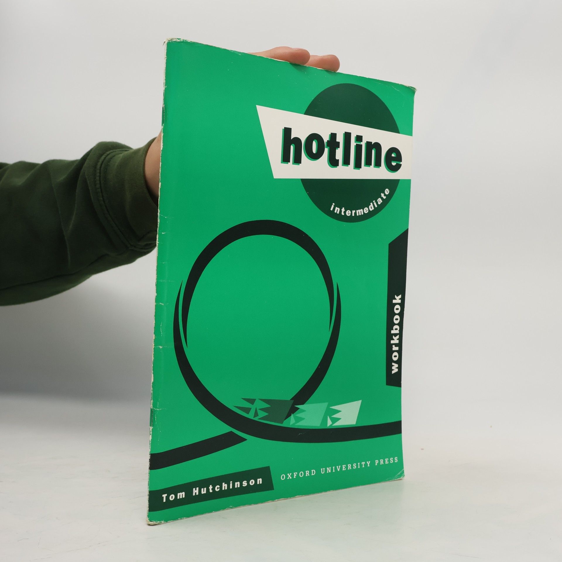 Tom Hutchinson Hotline Intermediate. Workbook