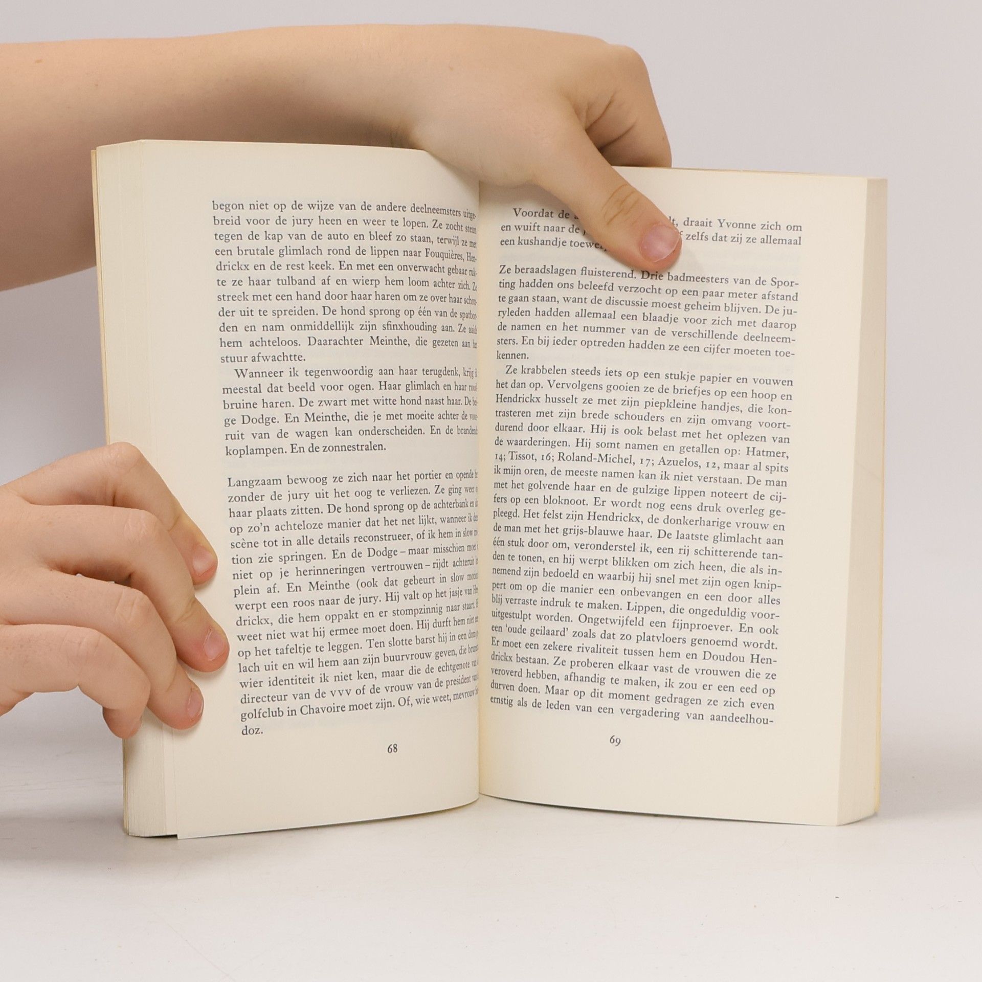 Patrick Modiano Grote ABC - 271: Villa Triste