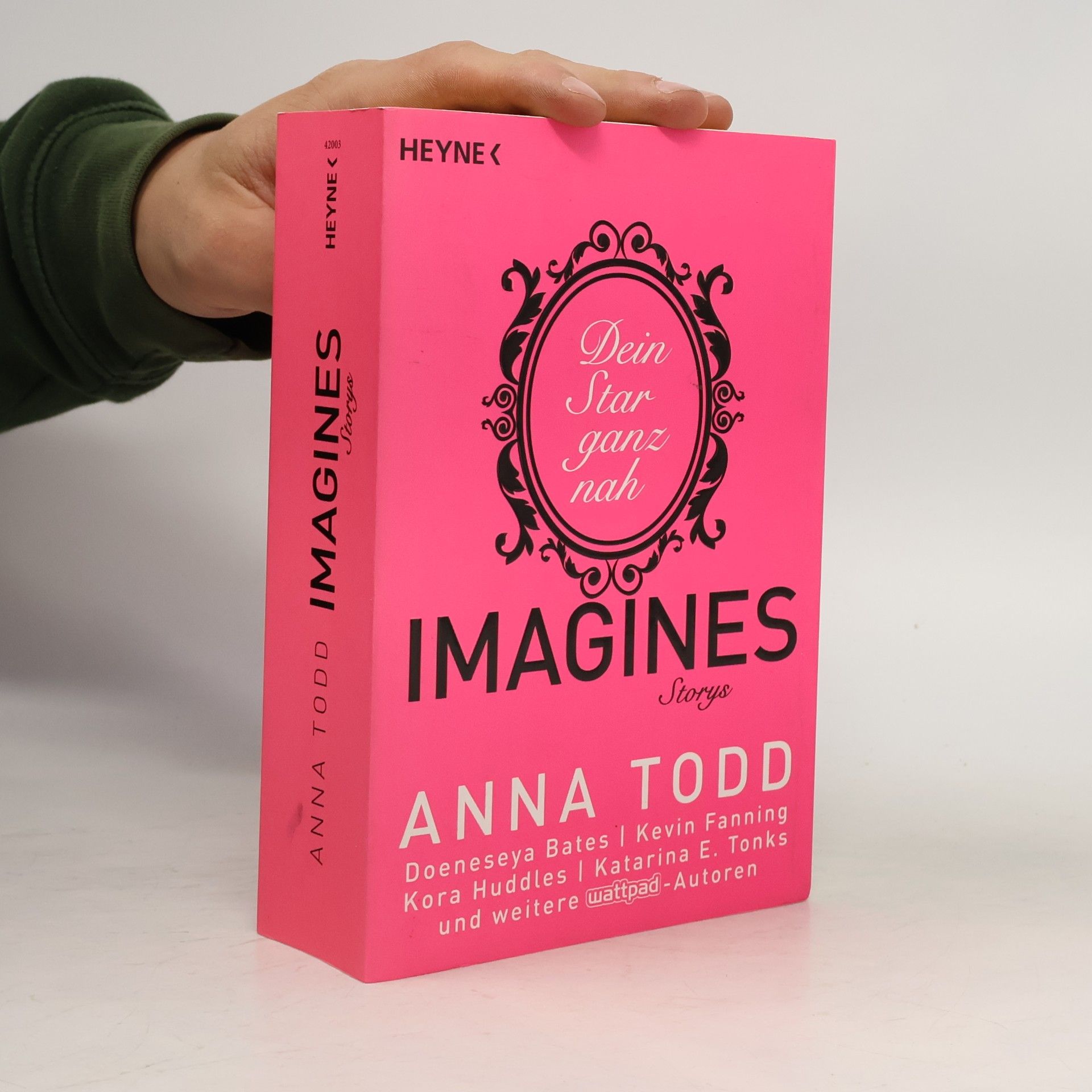 Anna Todd Imagines
