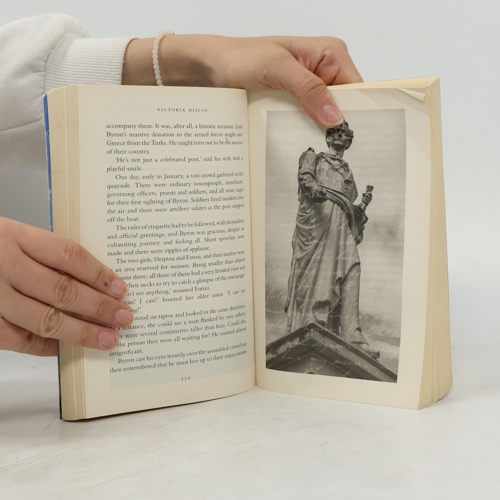 Victoria Hislop Cartes Postales from Greece