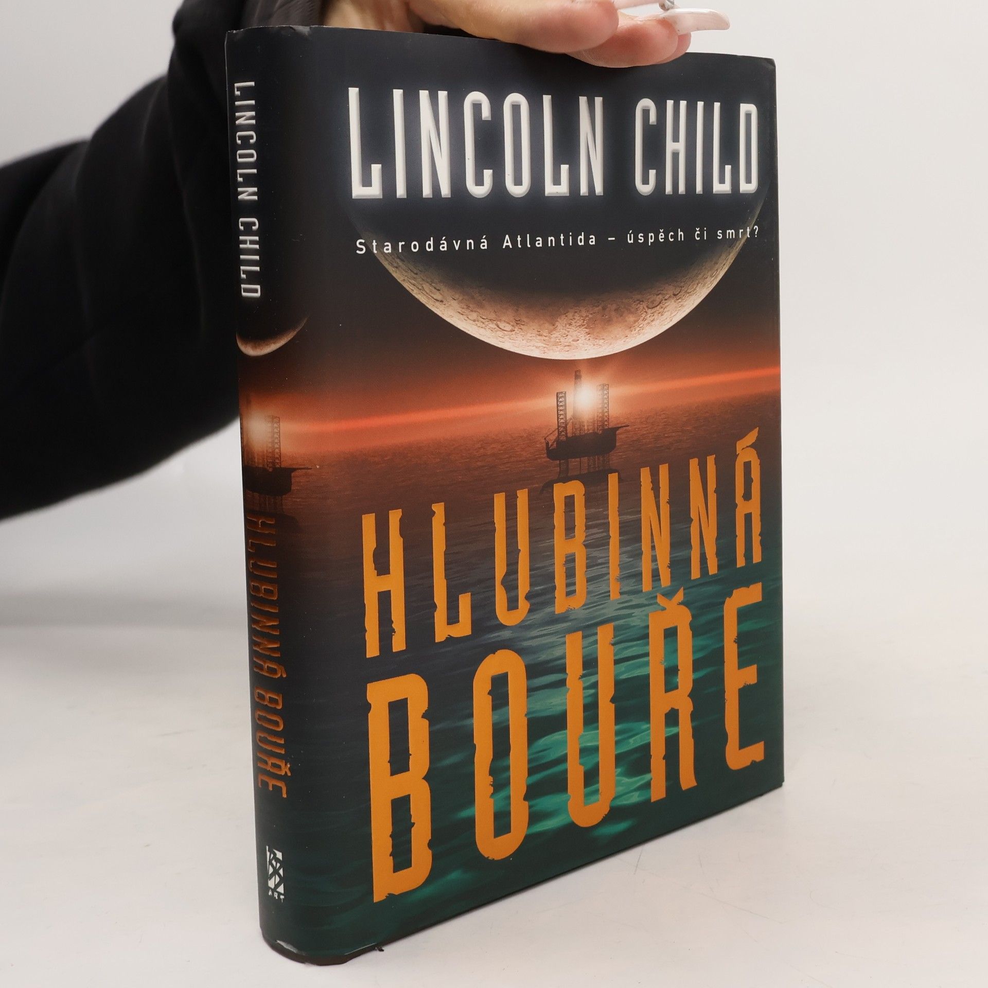 Lincoln Child Hlubinná bouře