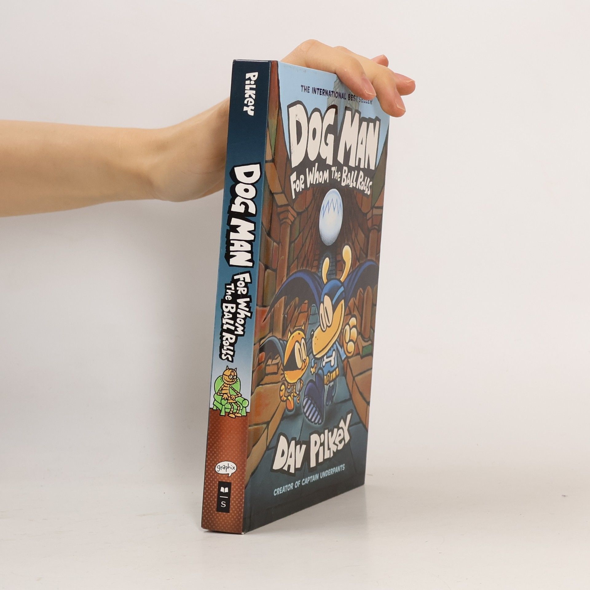 Dav Pilkey Dog Man: For Whom the Ball Rolls
