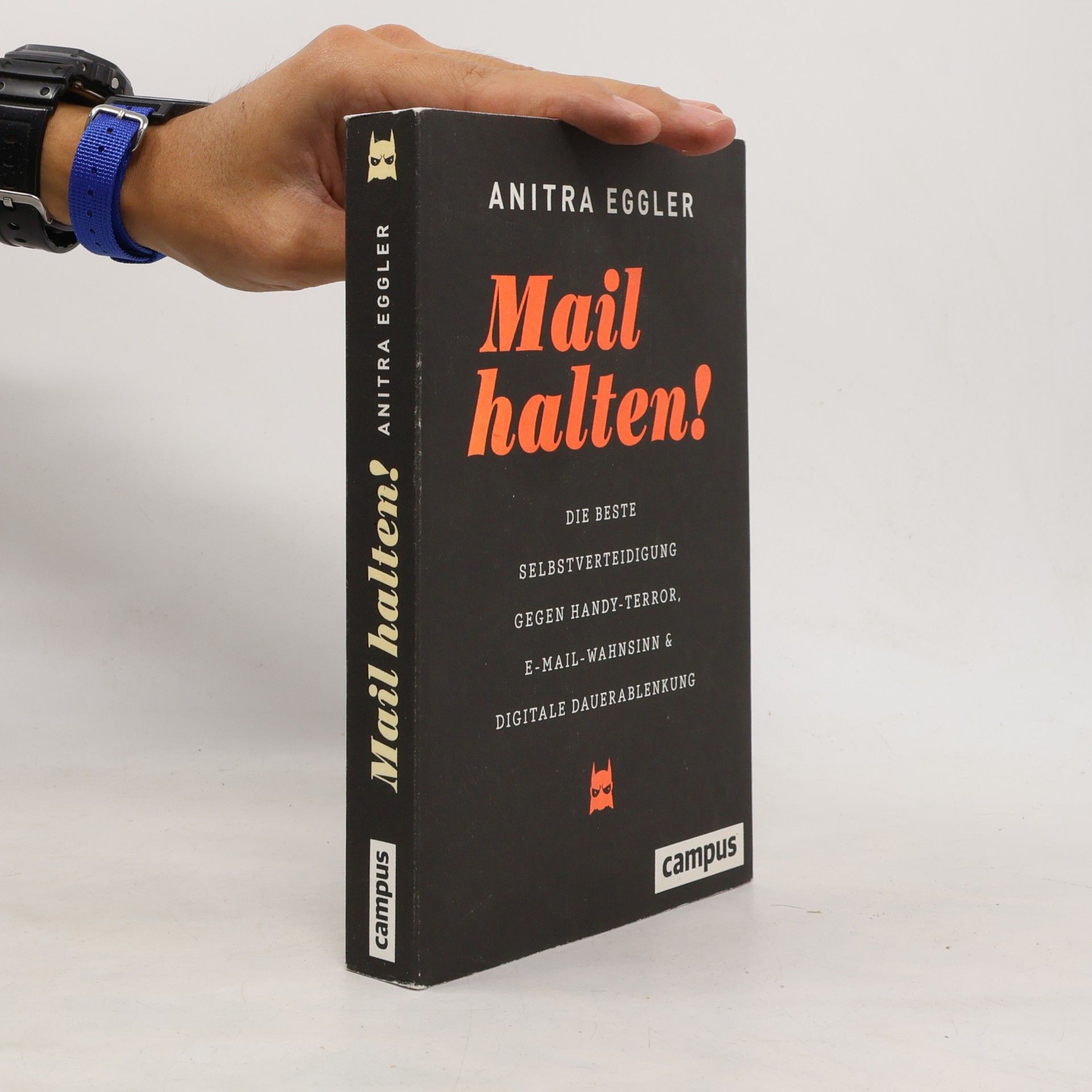 Anitra Eggler Mail halten!