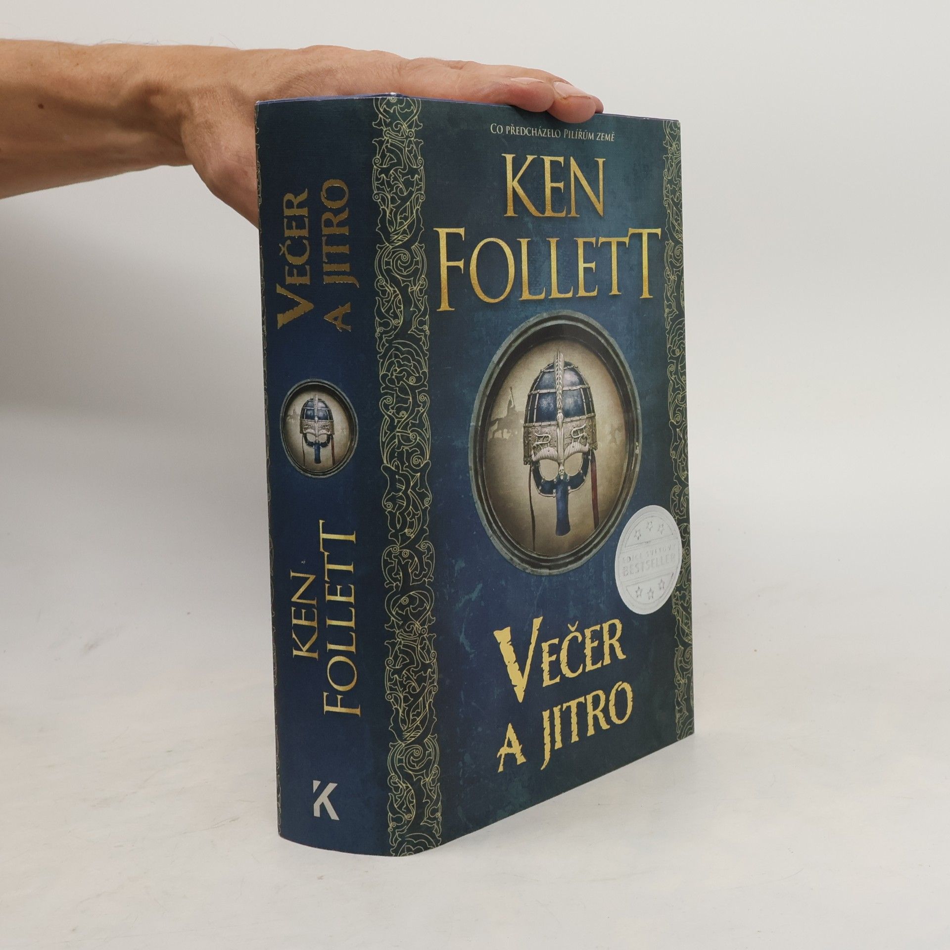 Ken Follett Večer a jitro