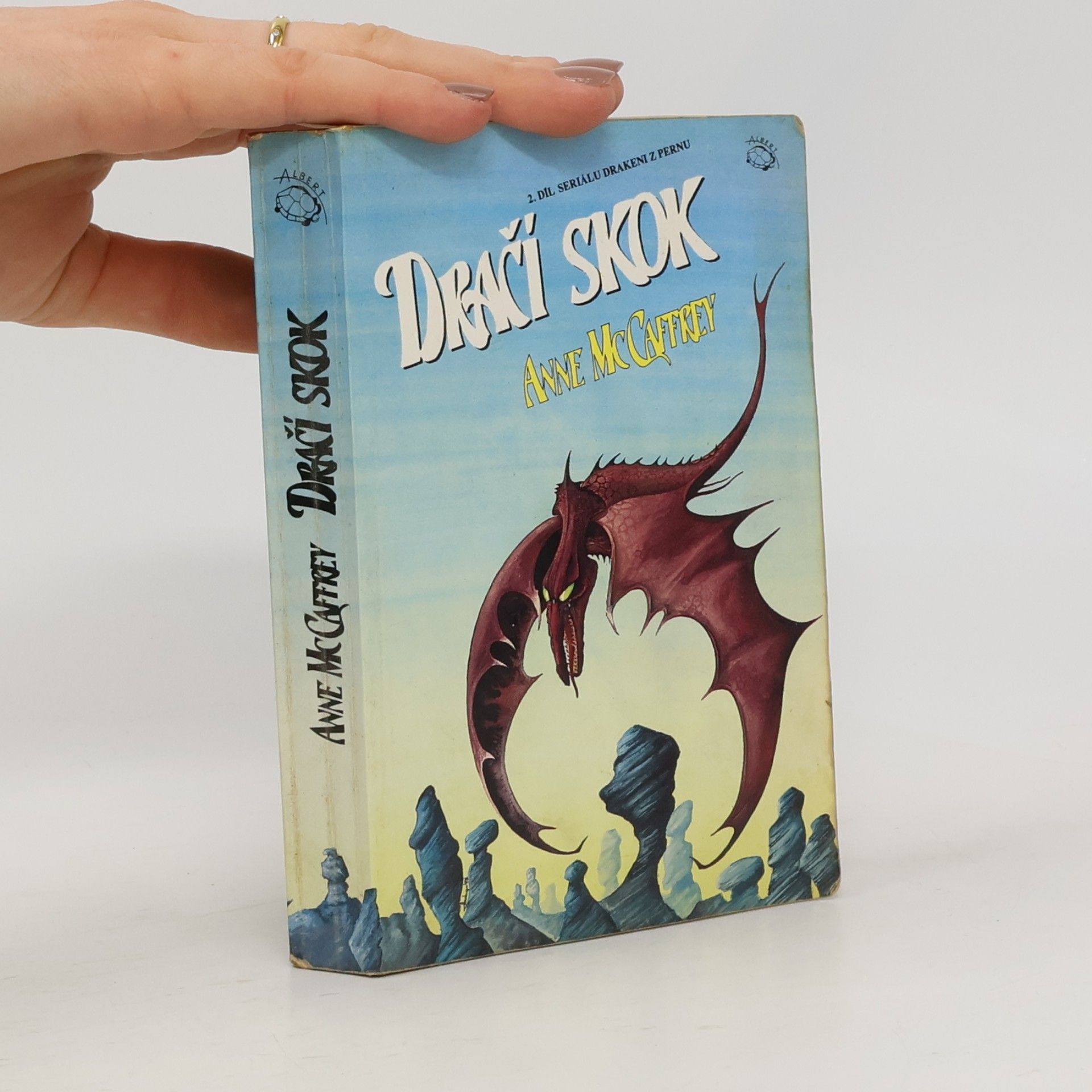 Anne McCaffrey Drakeni z Pernu 2. Dračí skok