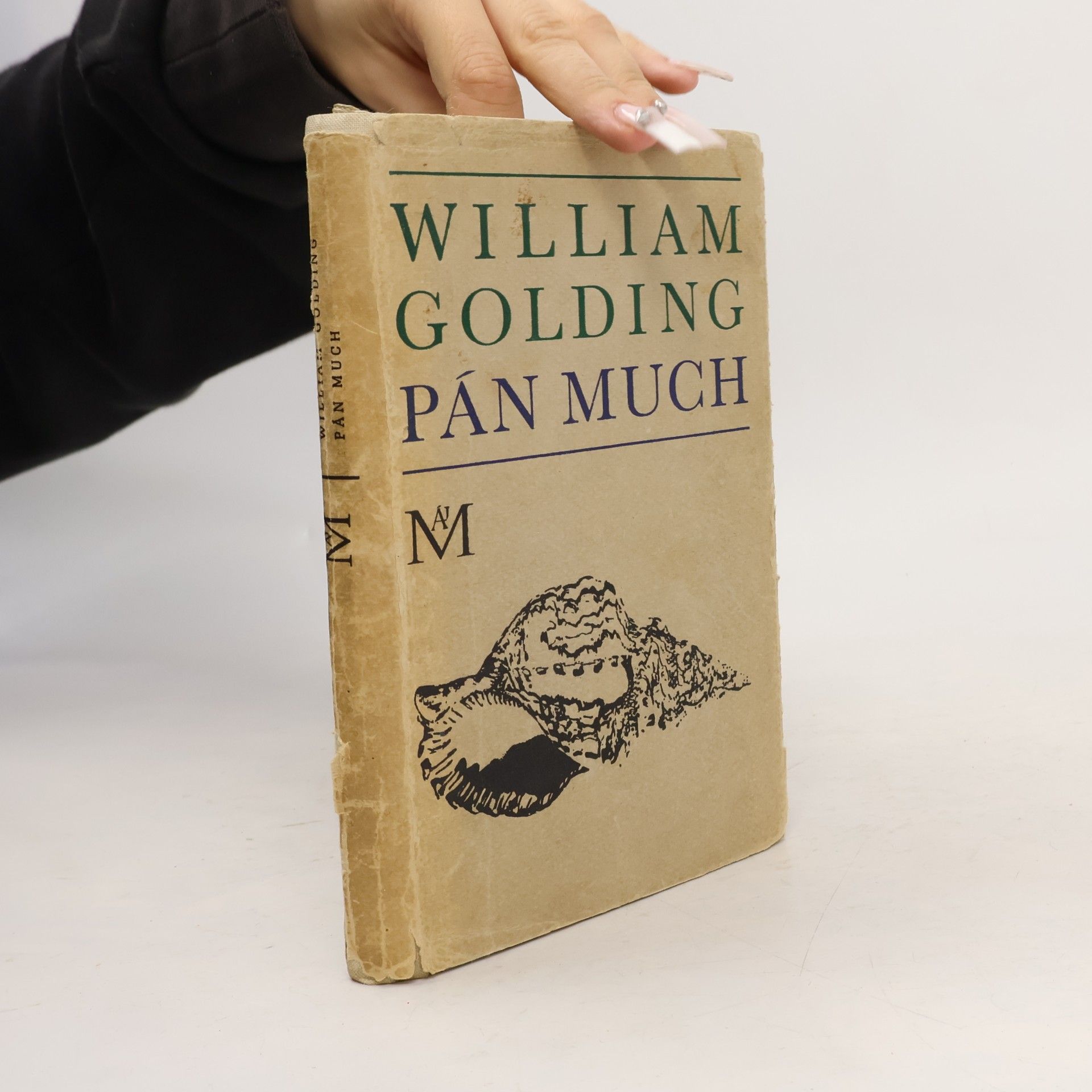 Pán much