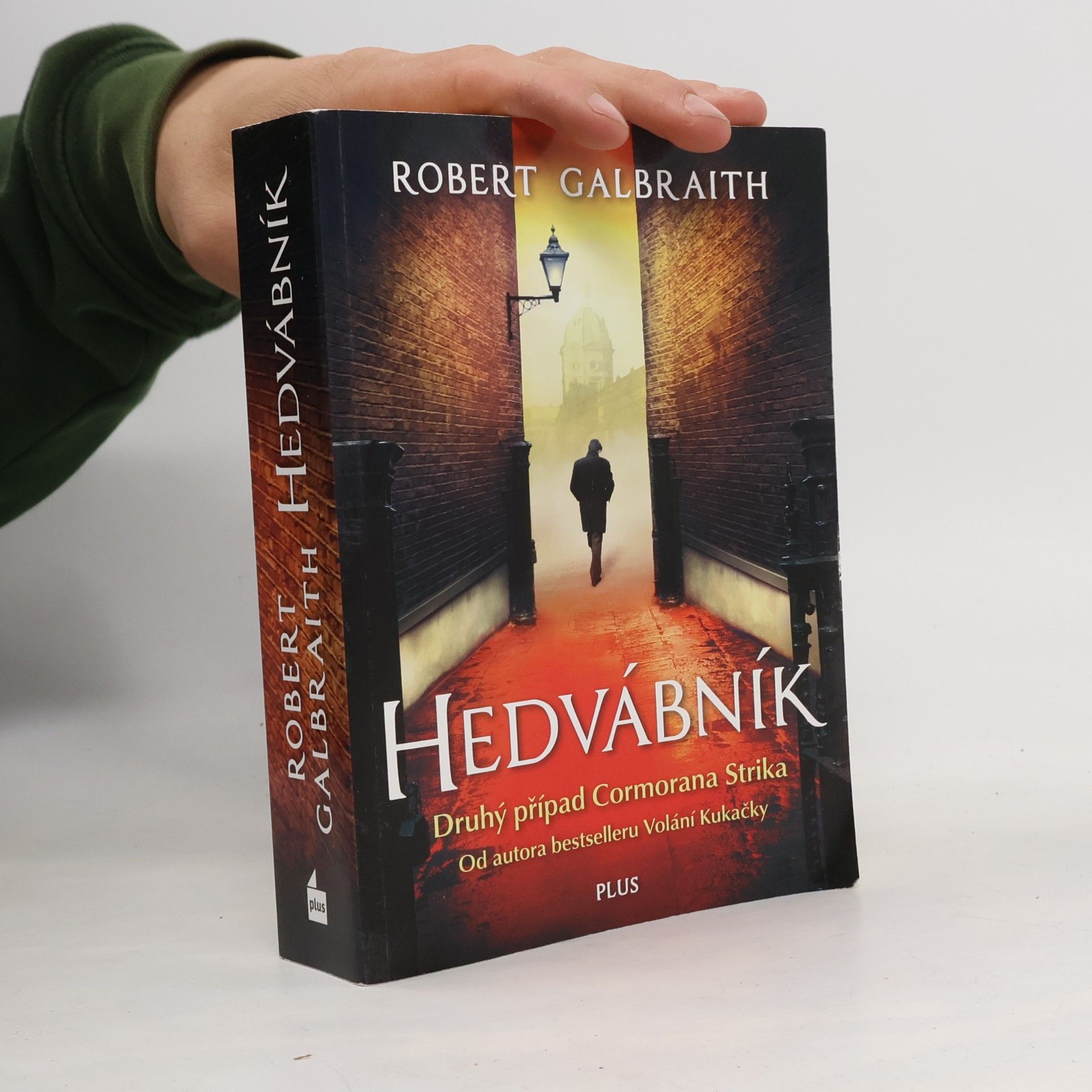 J. K. Rowling Hedvábník