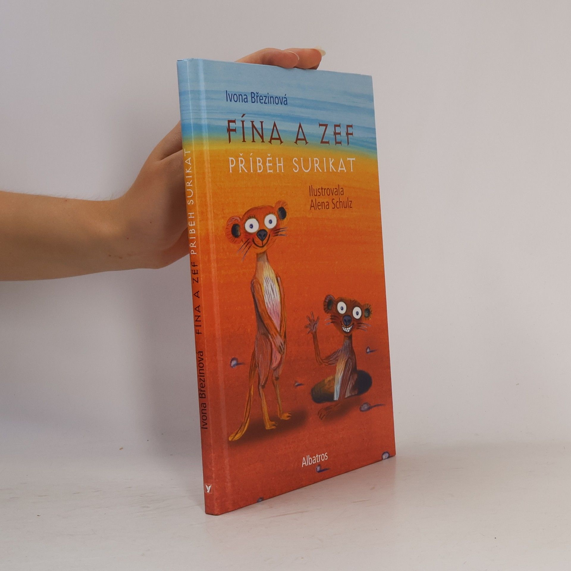 Fína a Zef. Příběh surikat