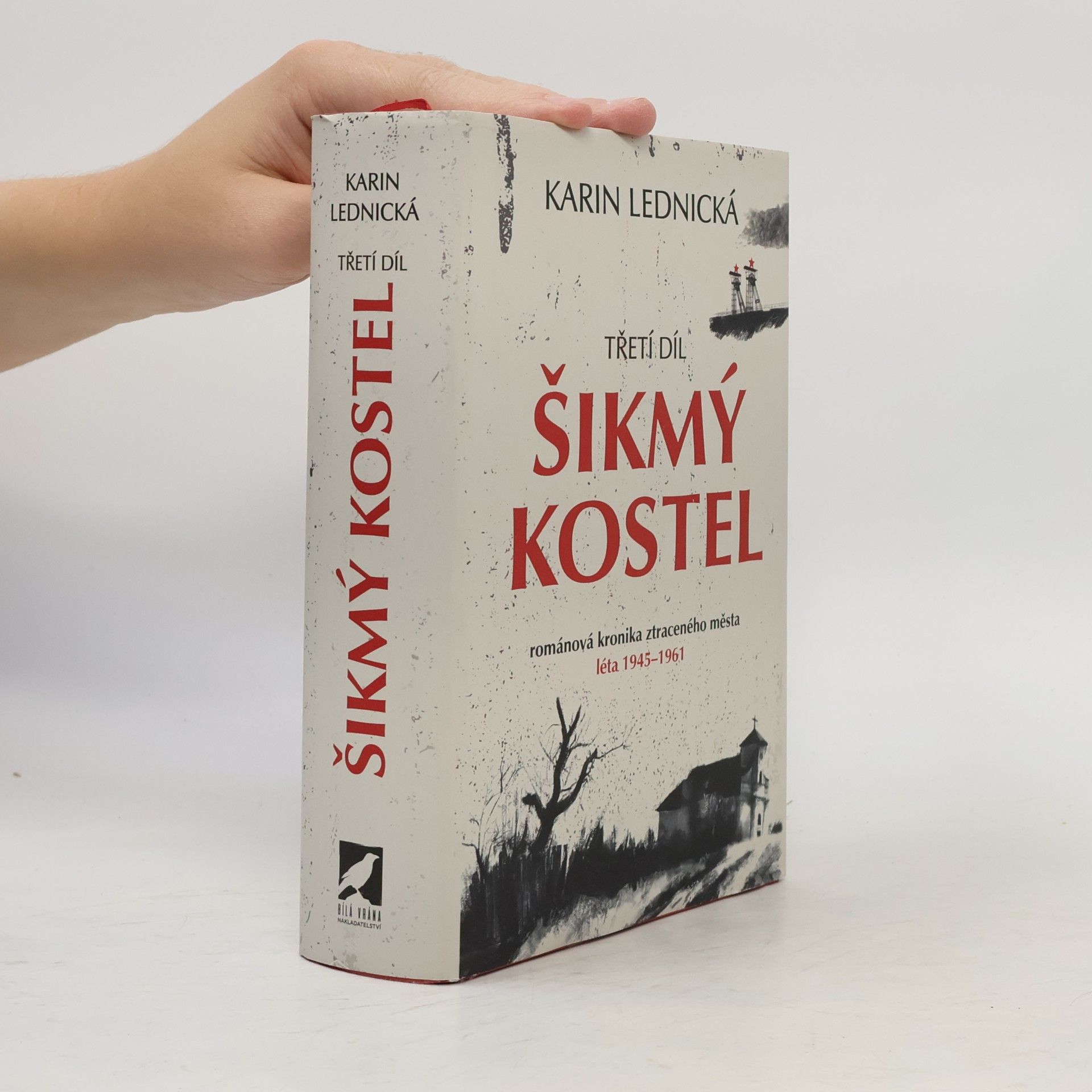 Karin Lednická Šikmý kostel 3