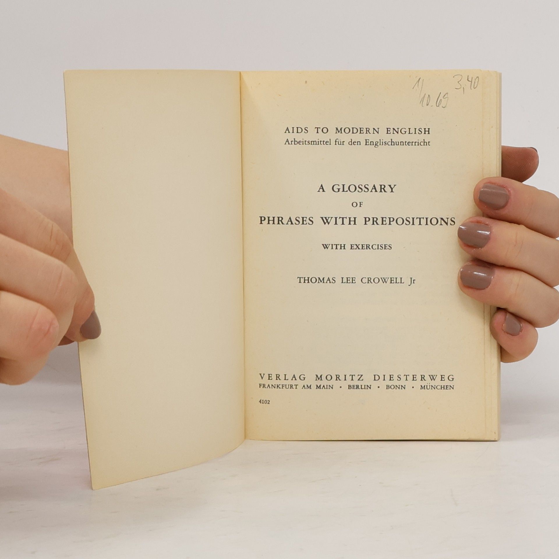 Thomas Lee Crowell Jr A Glossary of Phrases with Prepositions