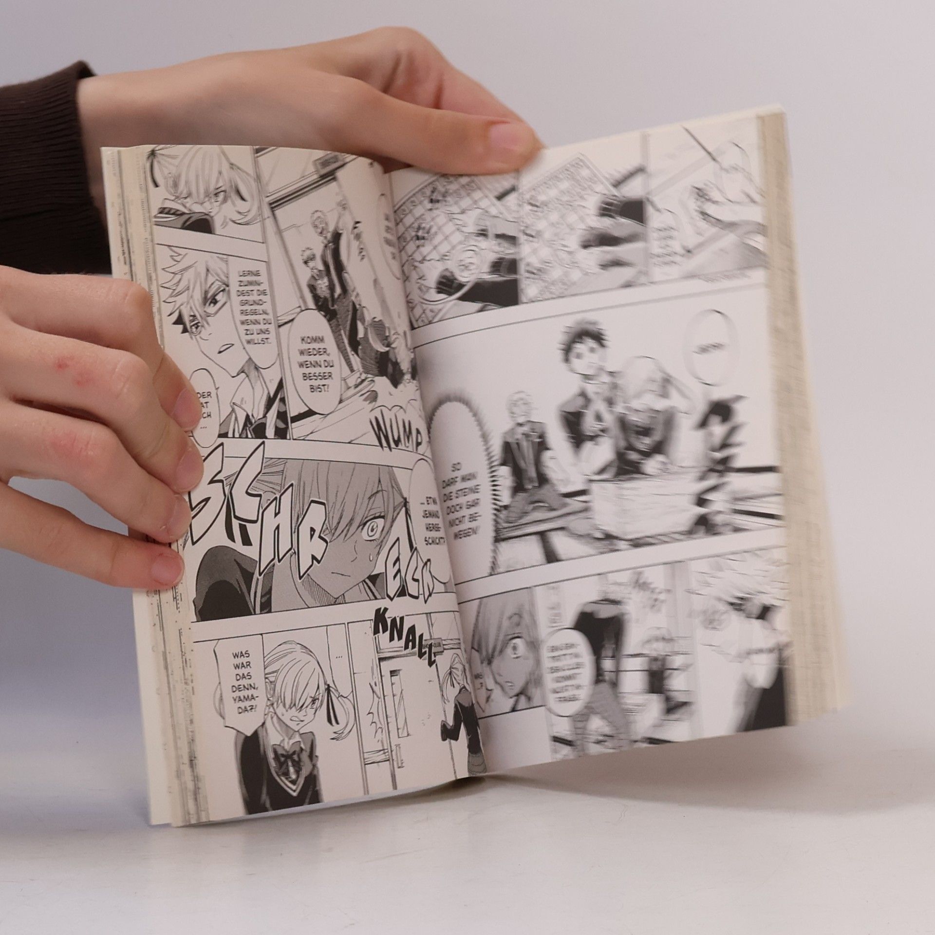 Miki Yoshikawa Yamada-kun & the 7 witches 17