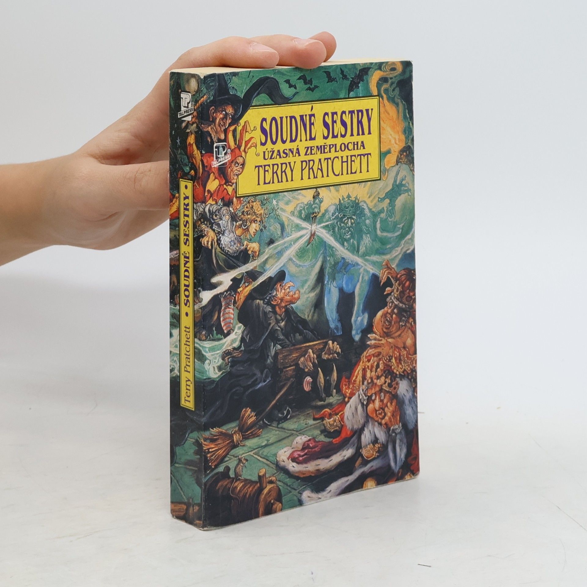 Terry Pratchett Soudné sestry