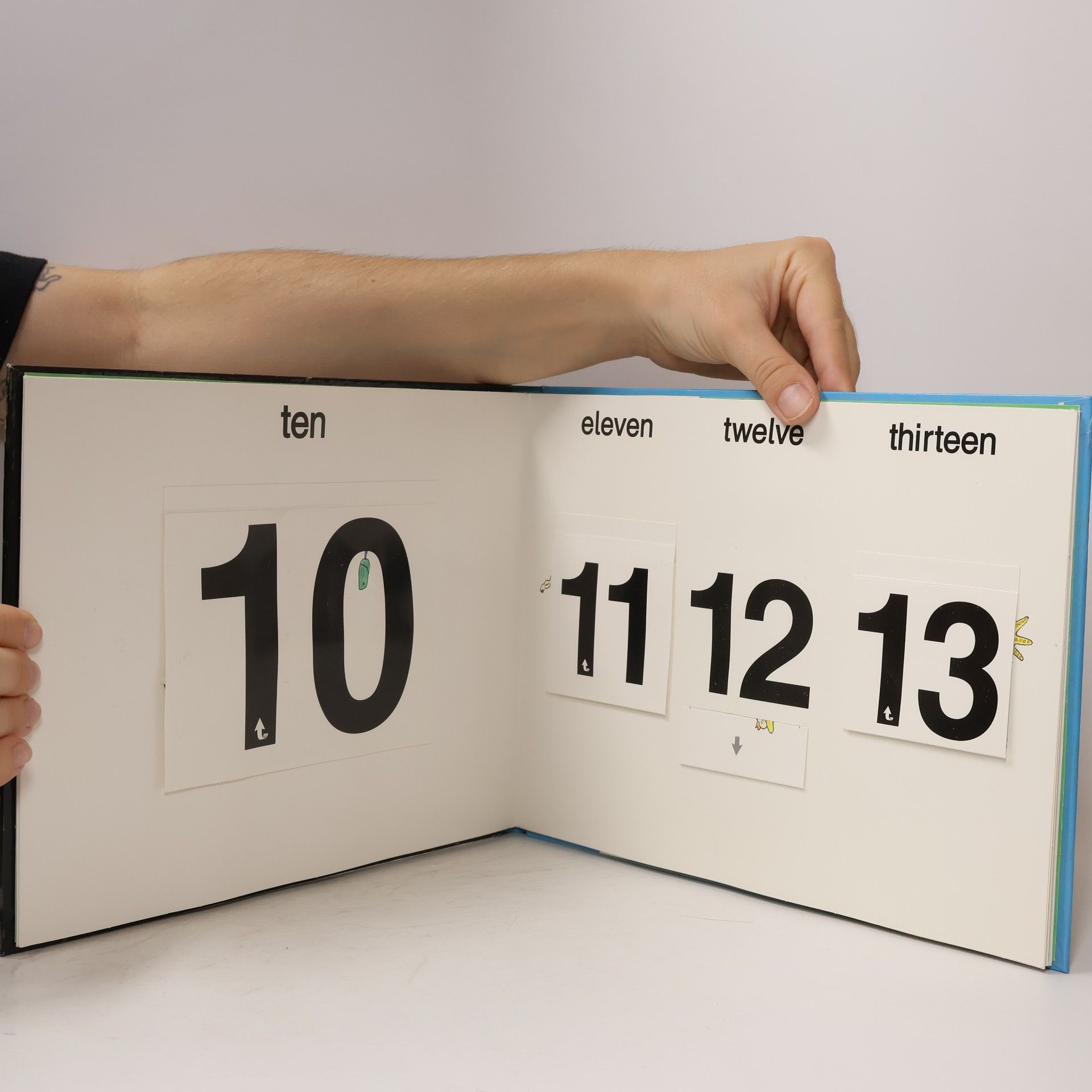 Robert Crowther Robert Crowther's Most Amazing Hide-and-Seek Numbers Book