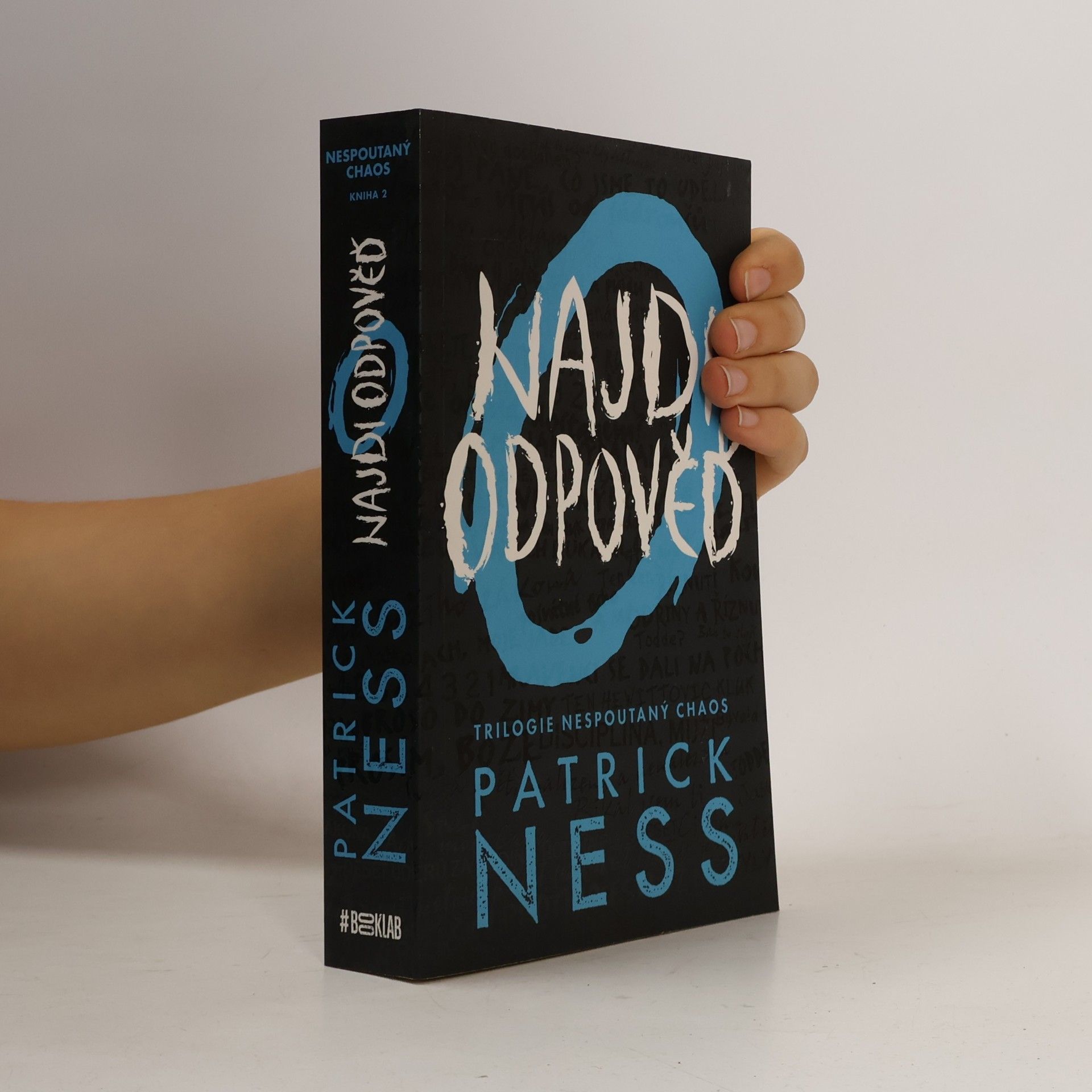 Patrick Ness Najdi odpověď