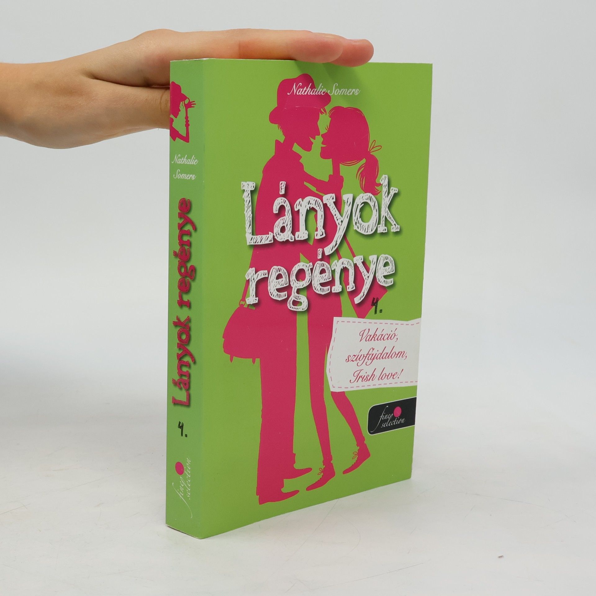 Lányok regénye 4