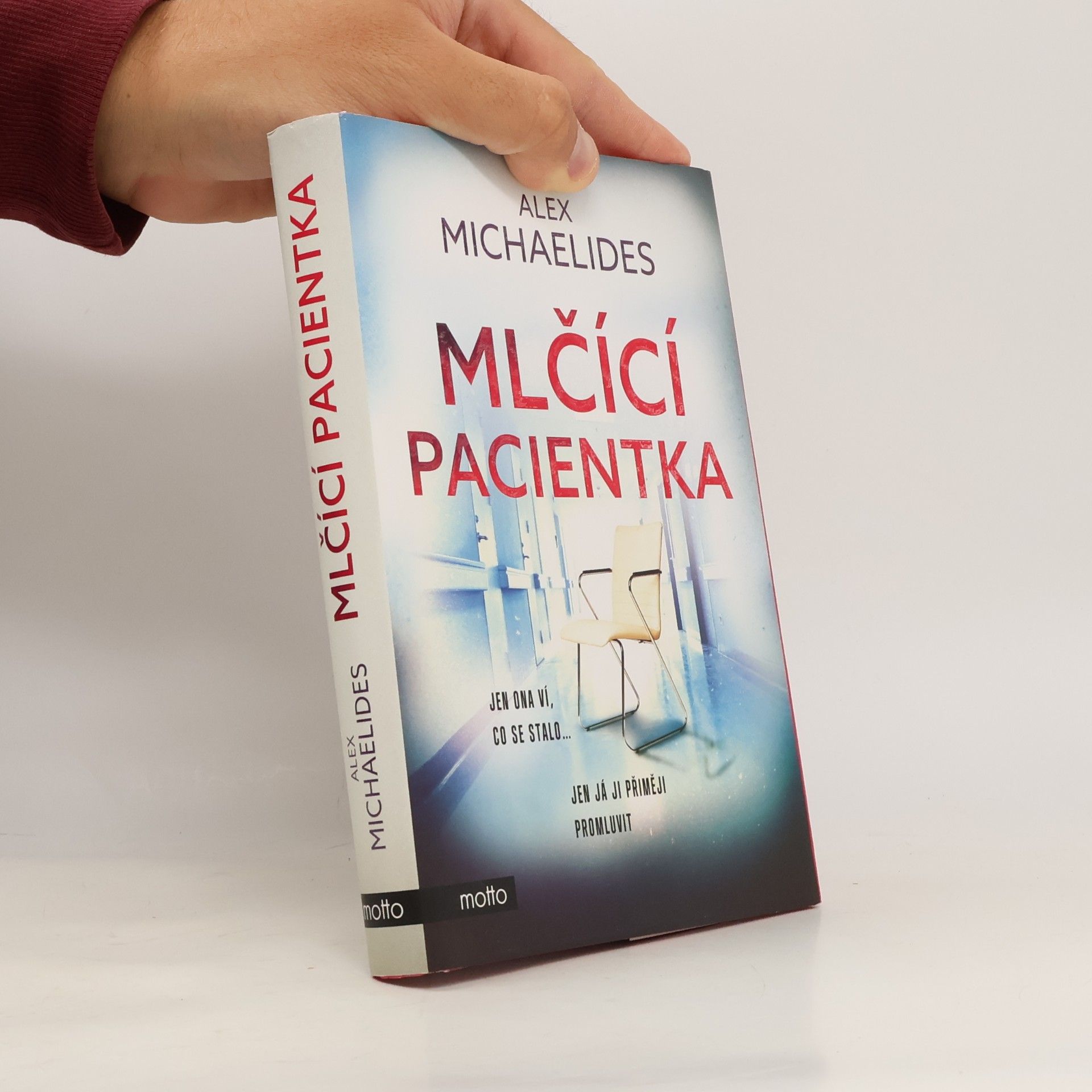 Alex Michaelides Mlčící pacientka