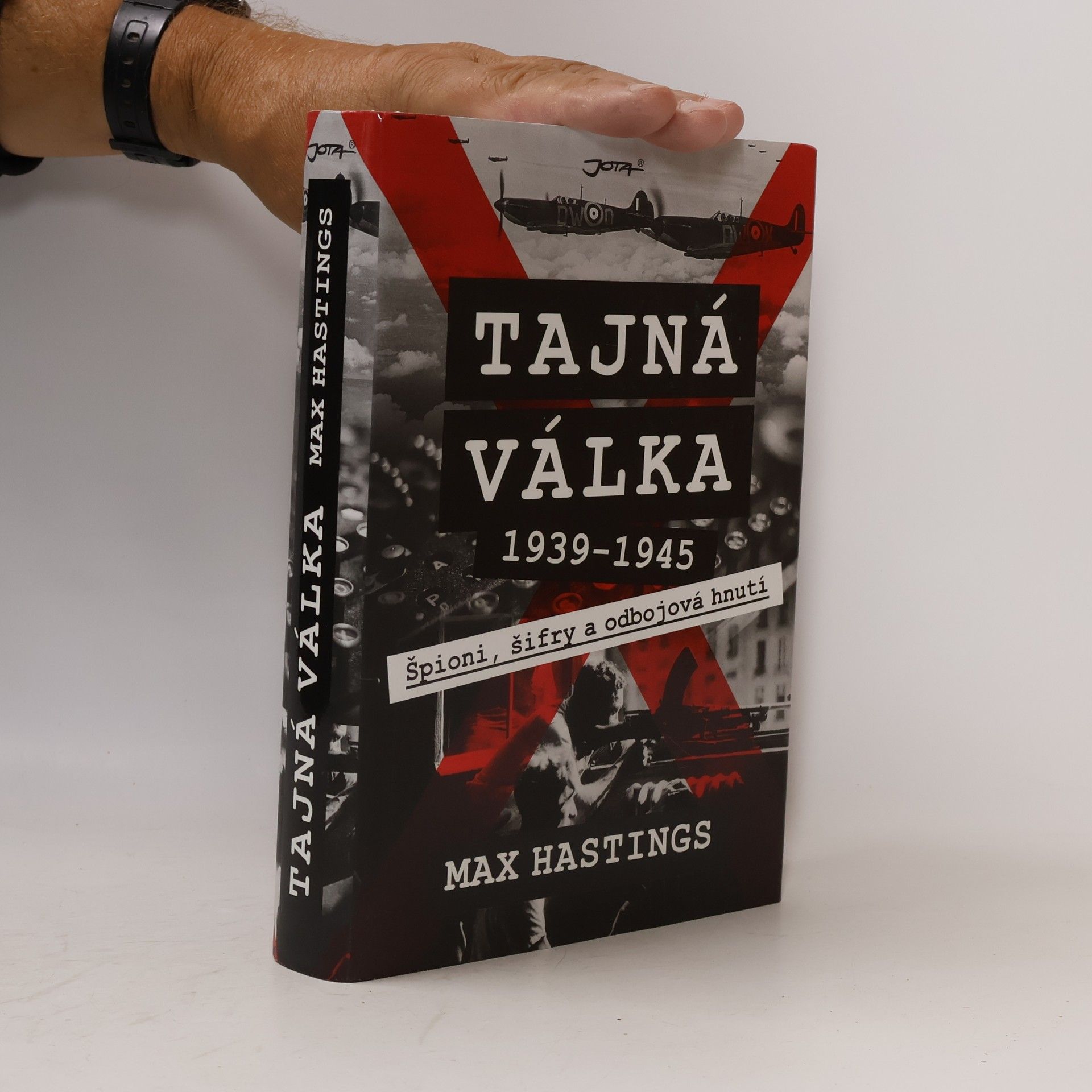 Max Hastings Tajná válka