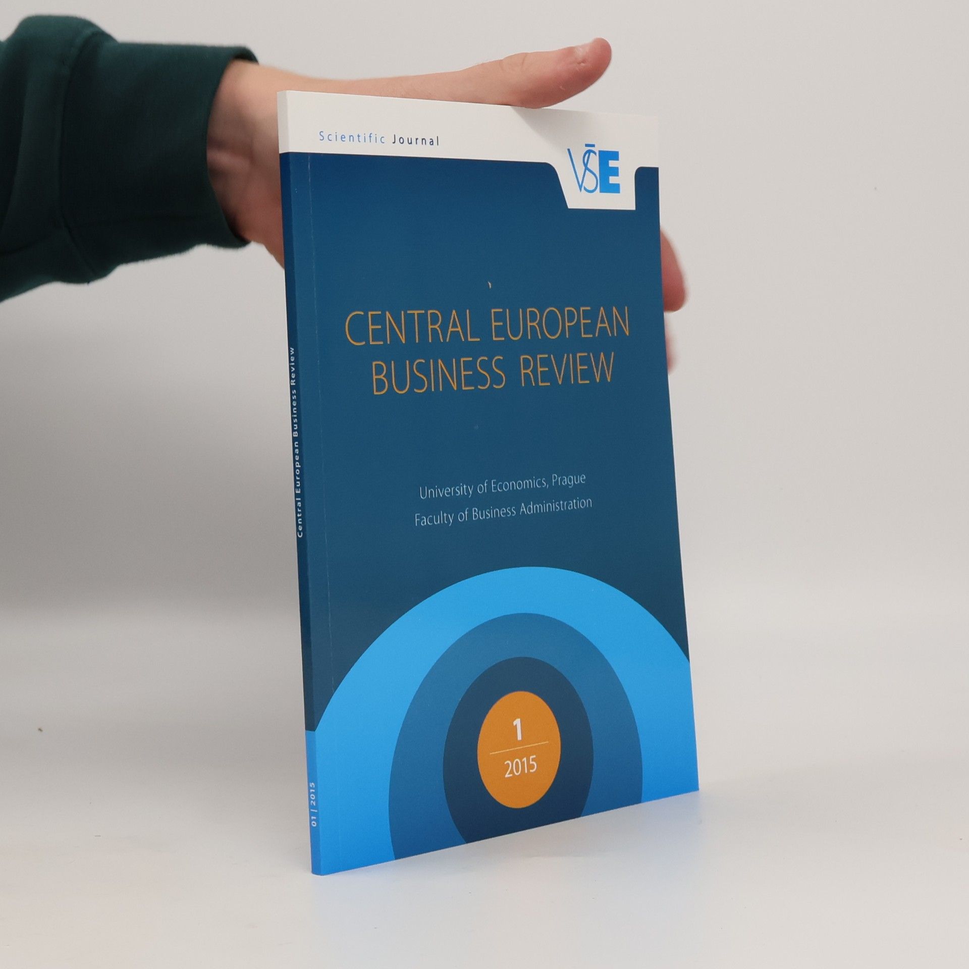 Various authors Central European business review 1/2015
