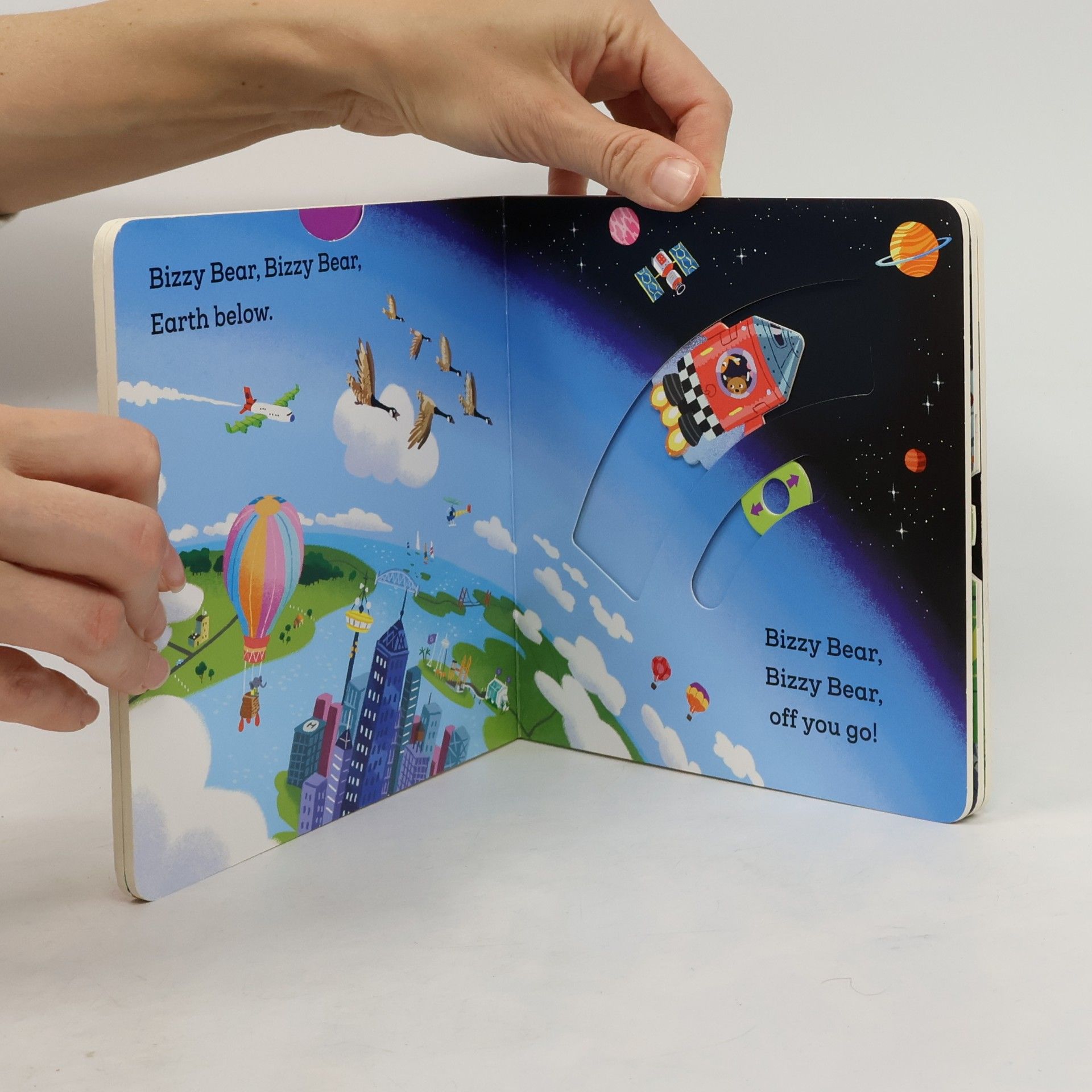 Benji Davies Bizzy Bear: Space Rocket
