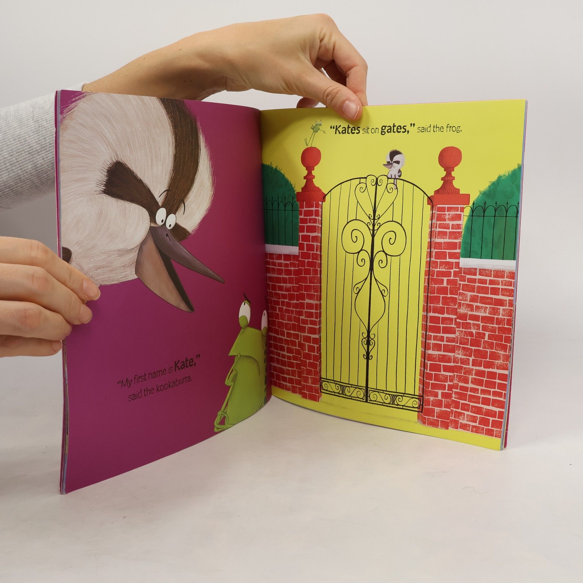 Titan Books Ltd Oi Duck-billed Platypus