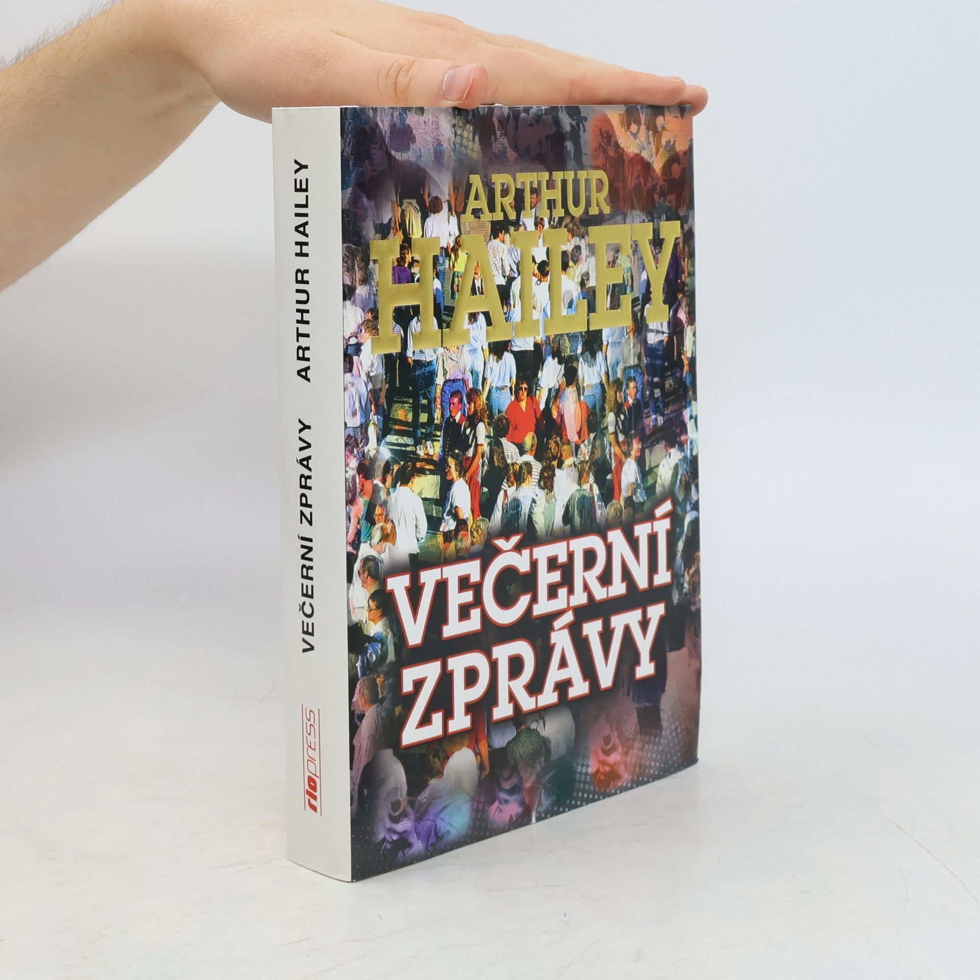 Arthur Hailey Večerní zprávy