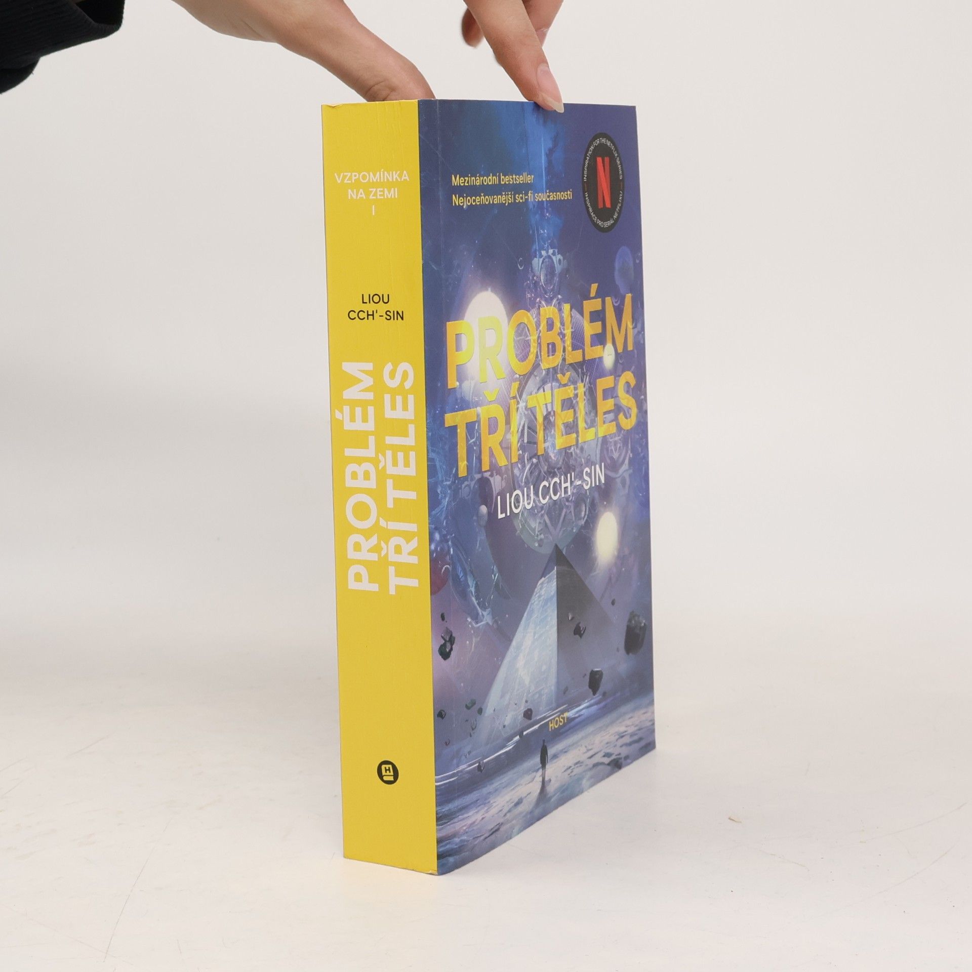Liu Cixin Problém tří těles