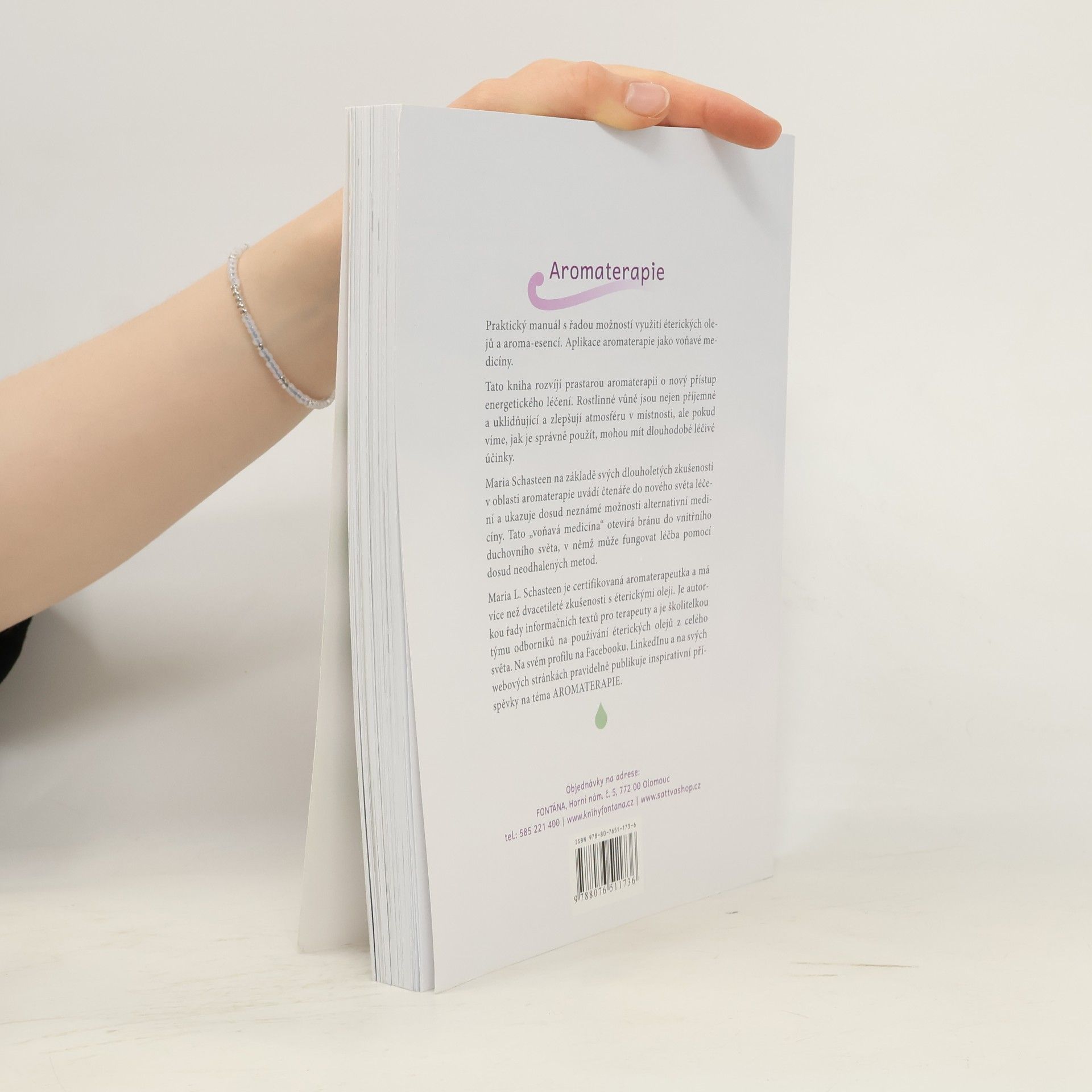 Maria L. Schasteen Aromaterapie - Éterické oleje a jejich terapeutické využití