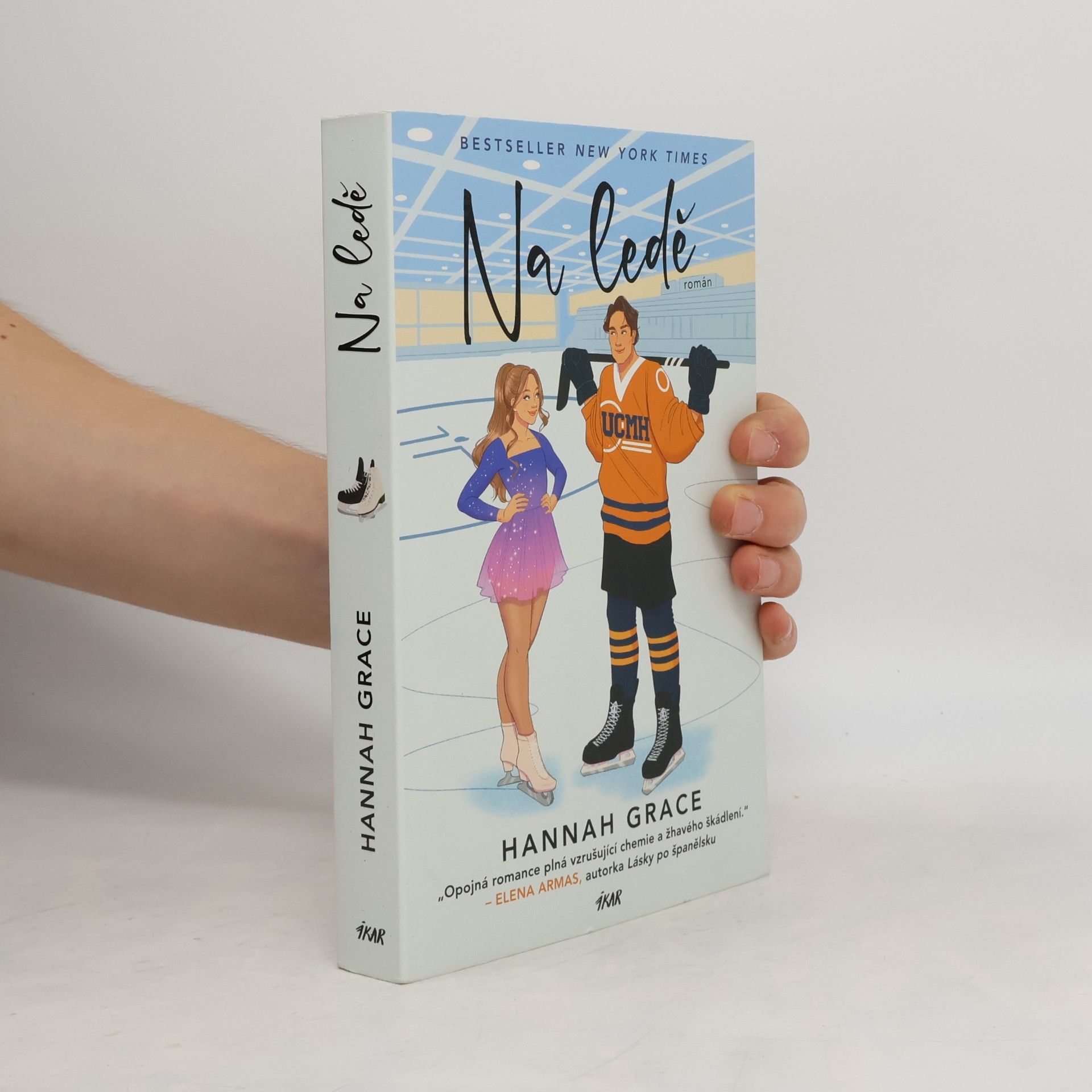 Hannah Grace Na ledě