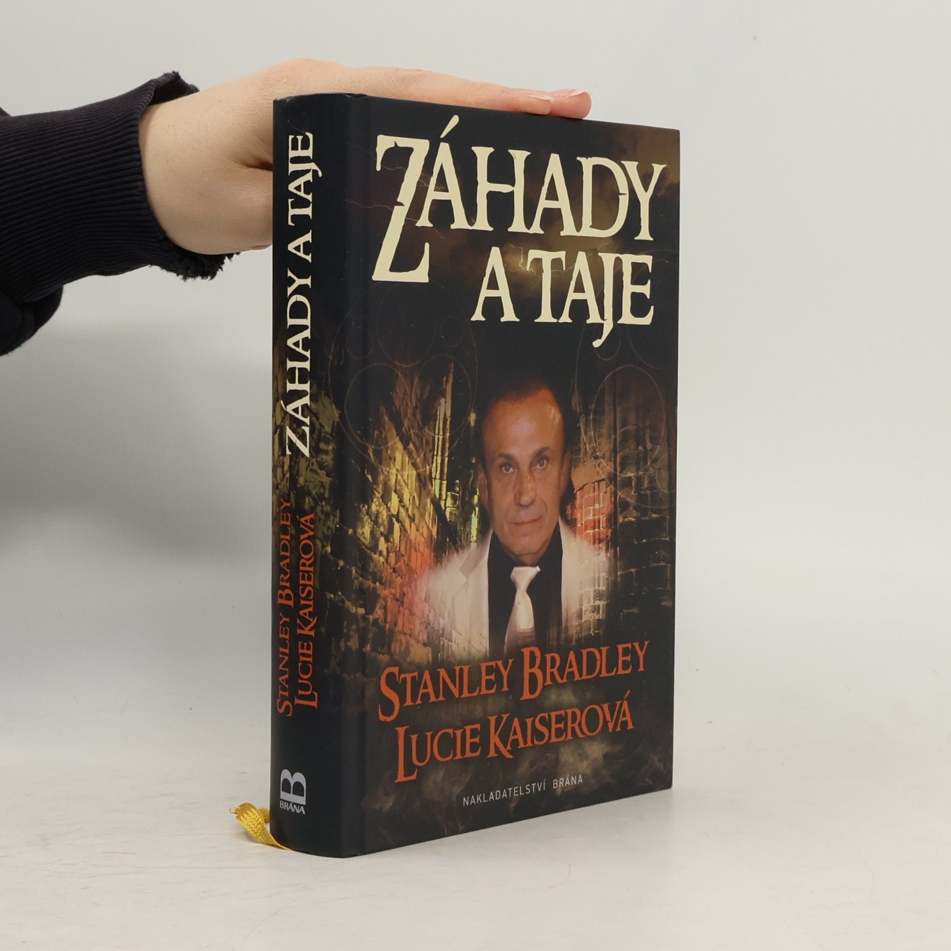 Záhady a taje