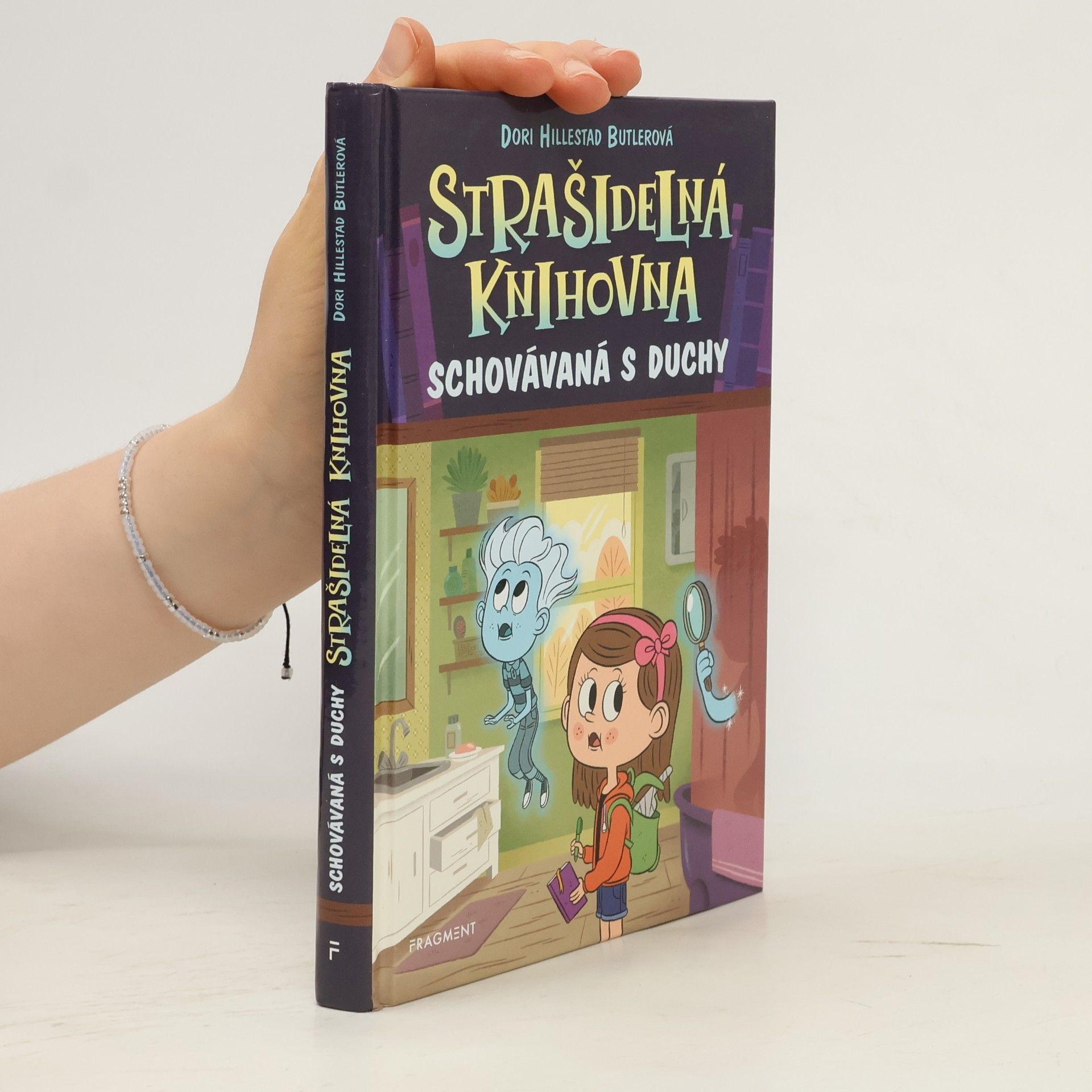 Dori Hillestad Butler Strašidelná knihovna. Schovávaná s duchy