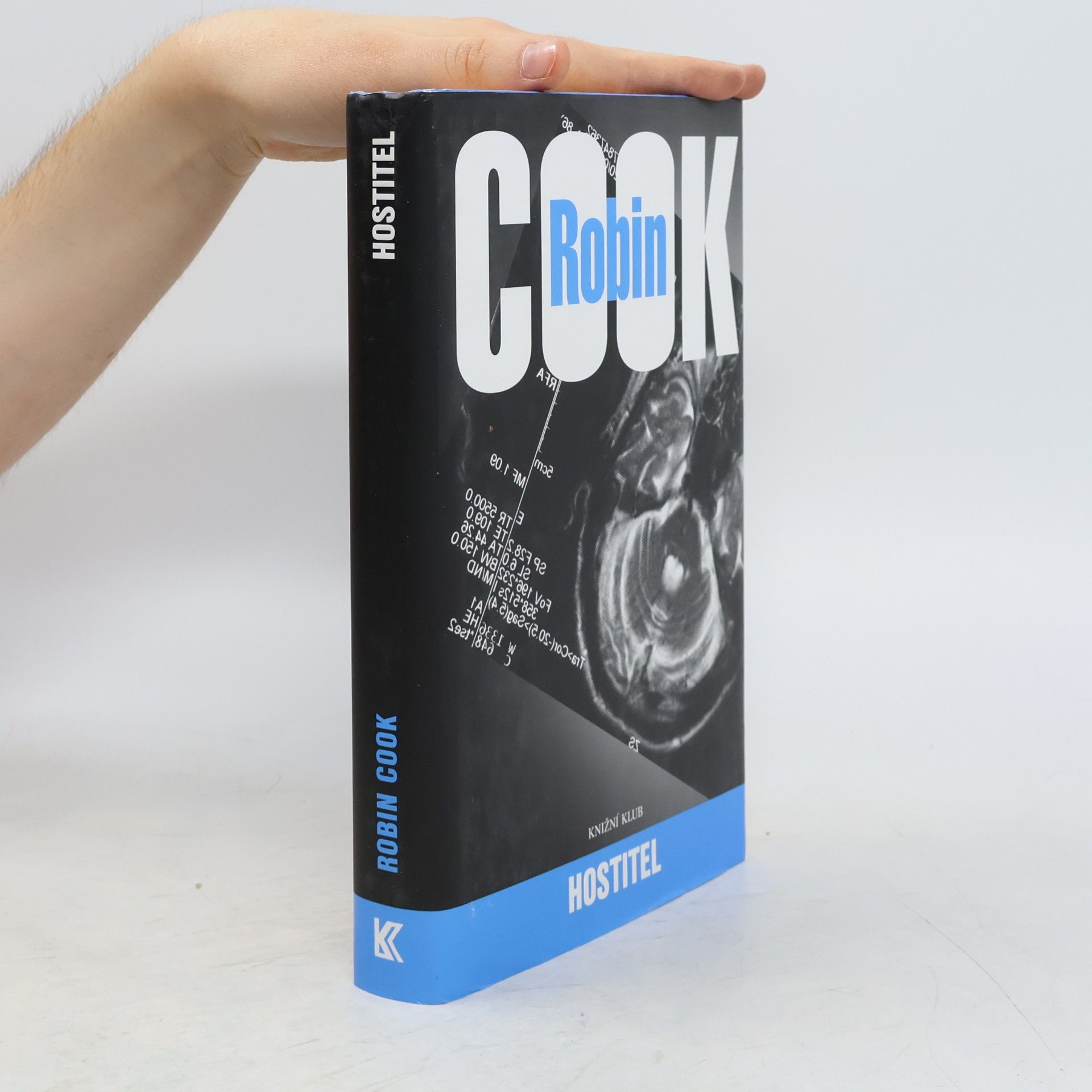 Robin Cook Hostitel