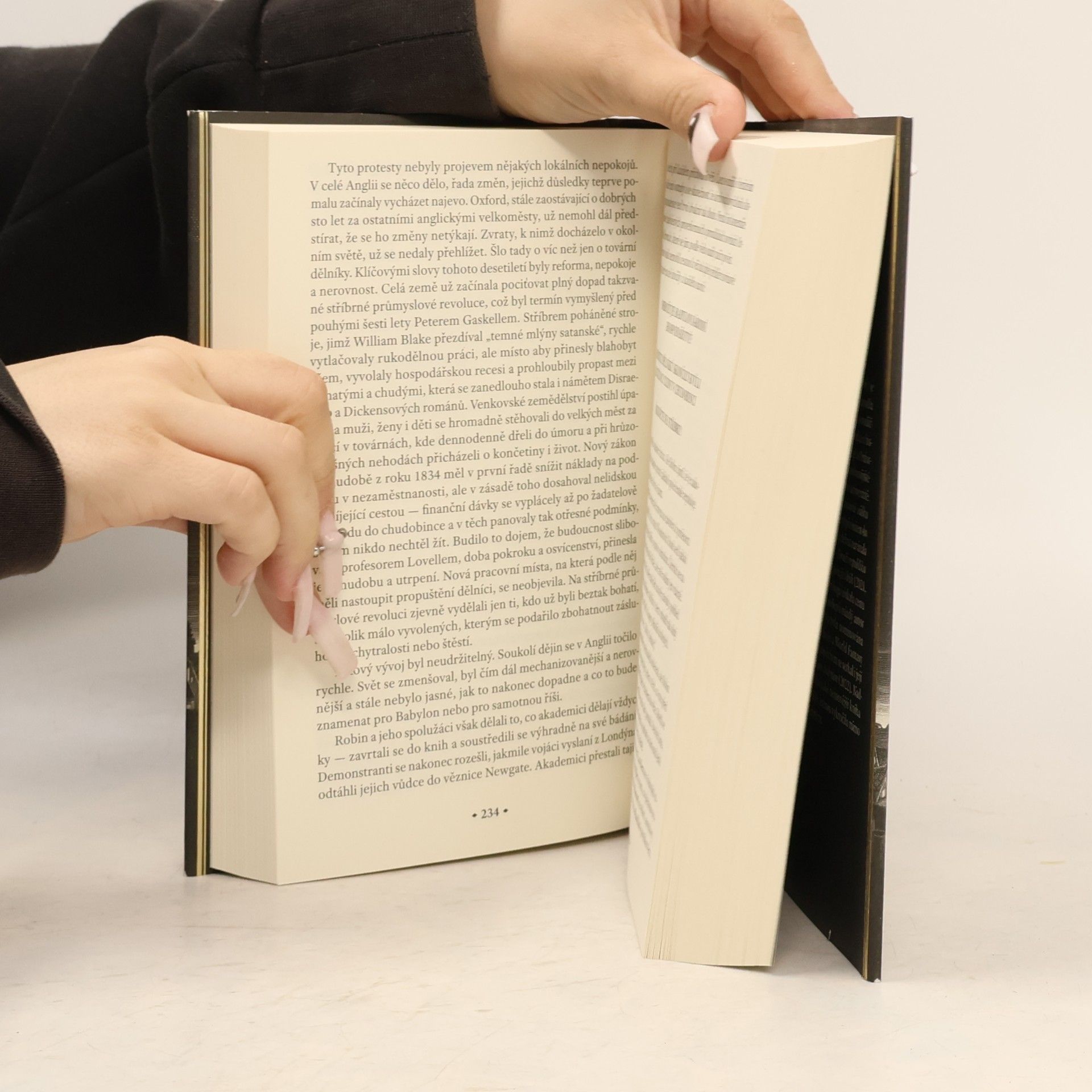 Rebecca Kuang Babylon