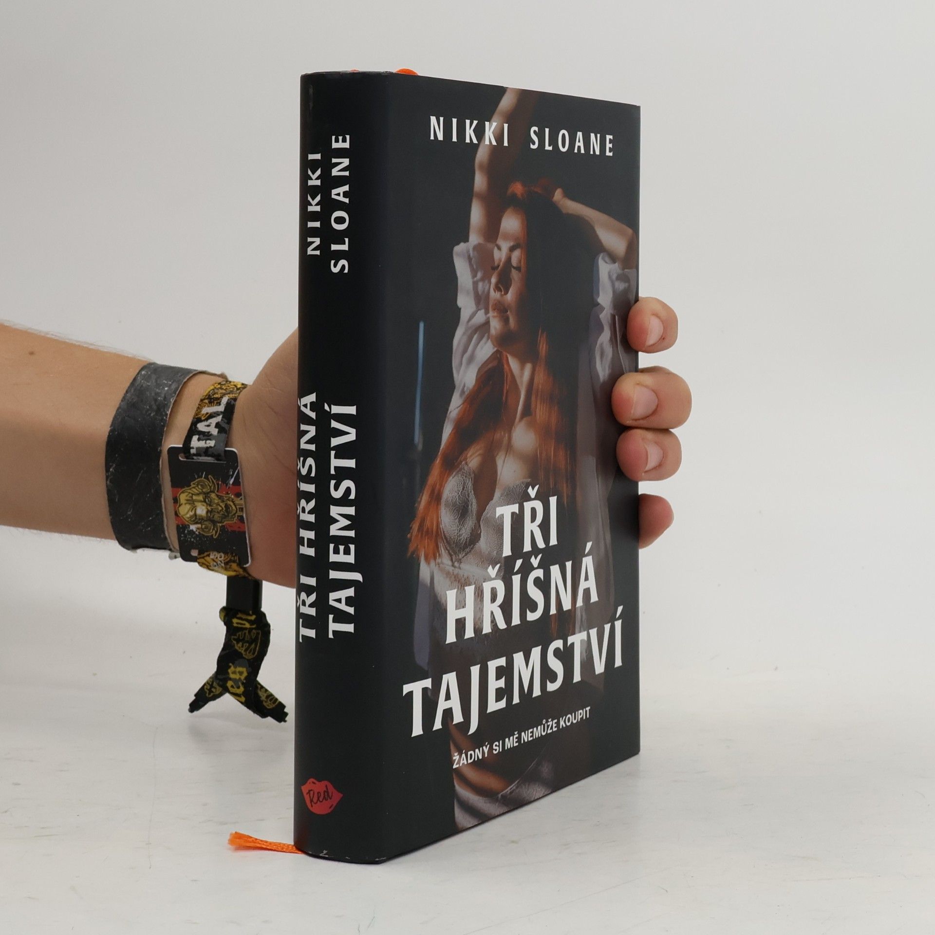 Nikki Sloane Tři hříšná tajemství