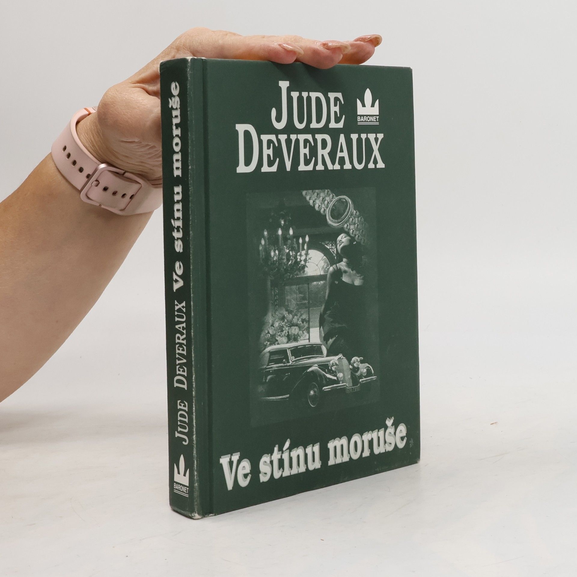 Jude Deveraux Ve stínu moruše