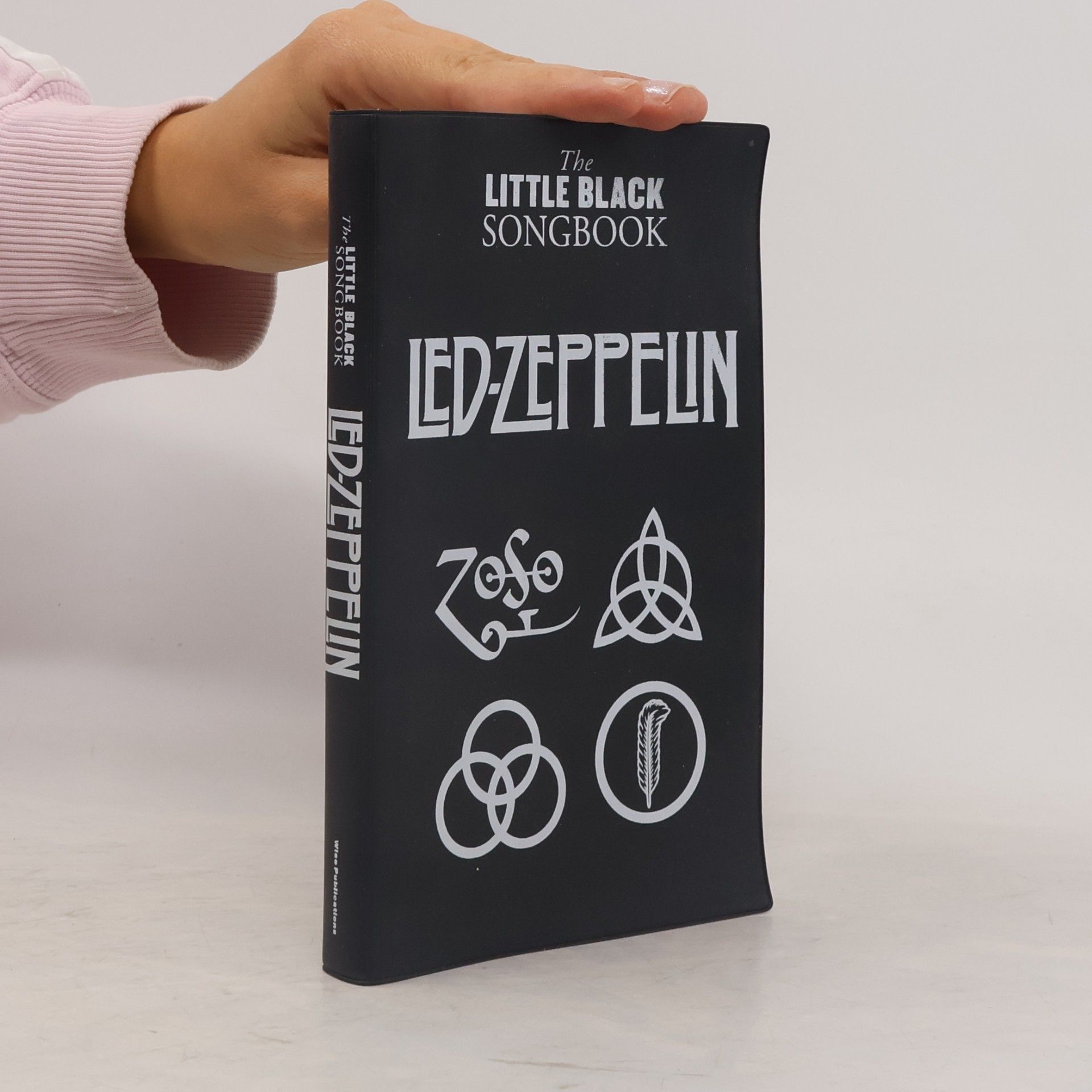 Tom Farncombe The Little Black Songbook