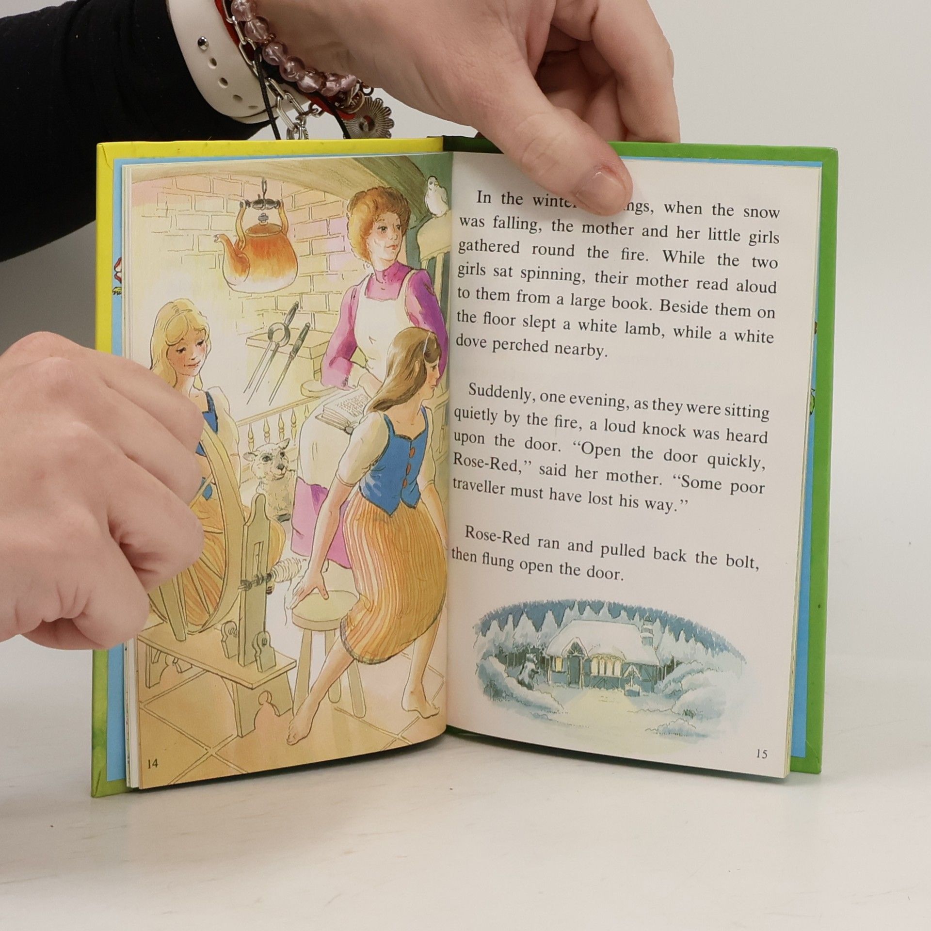 Vera Southgate Well Loved Tales - 3/4: Snow White and Rose Red