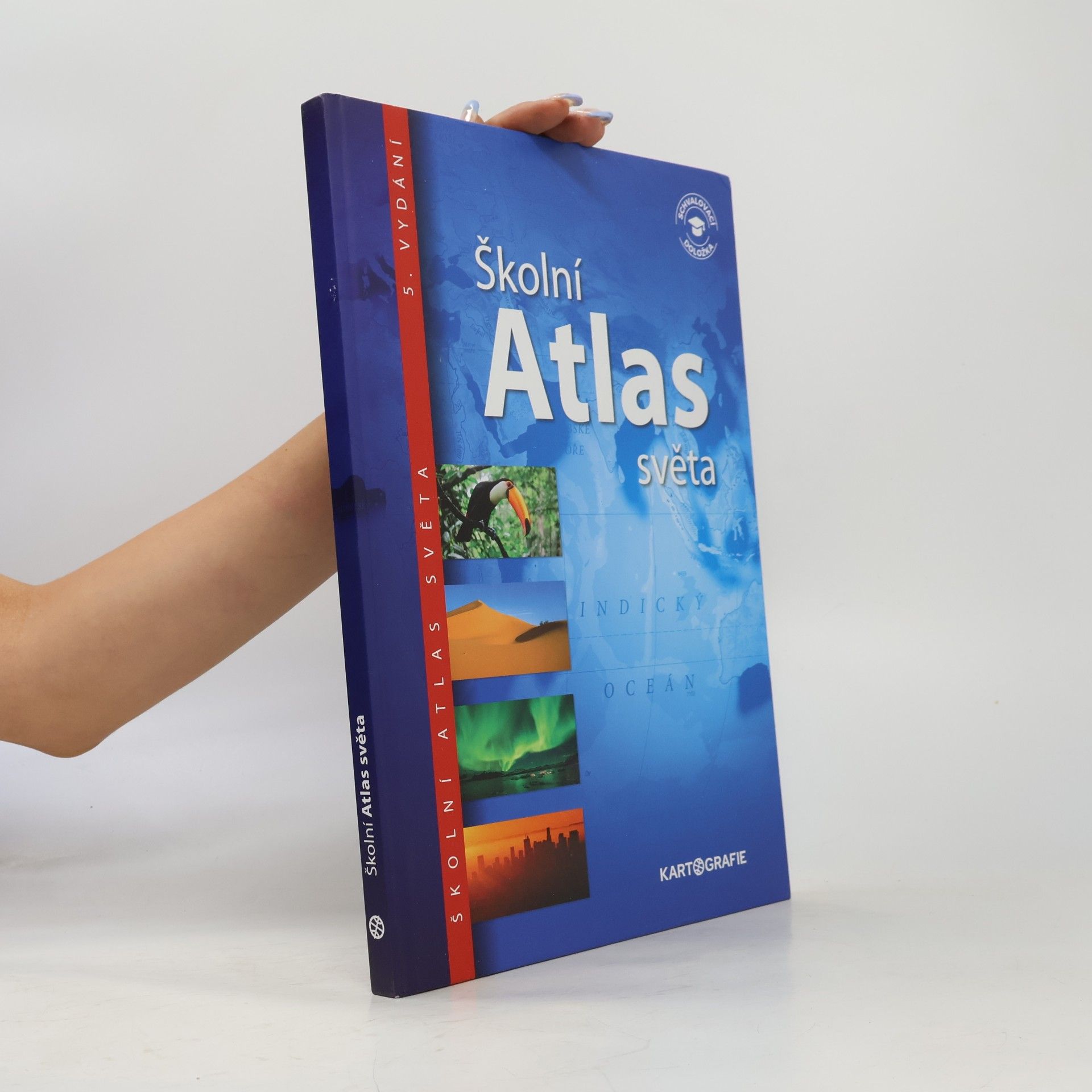 Kolektiv autorů Školní atlas světa
