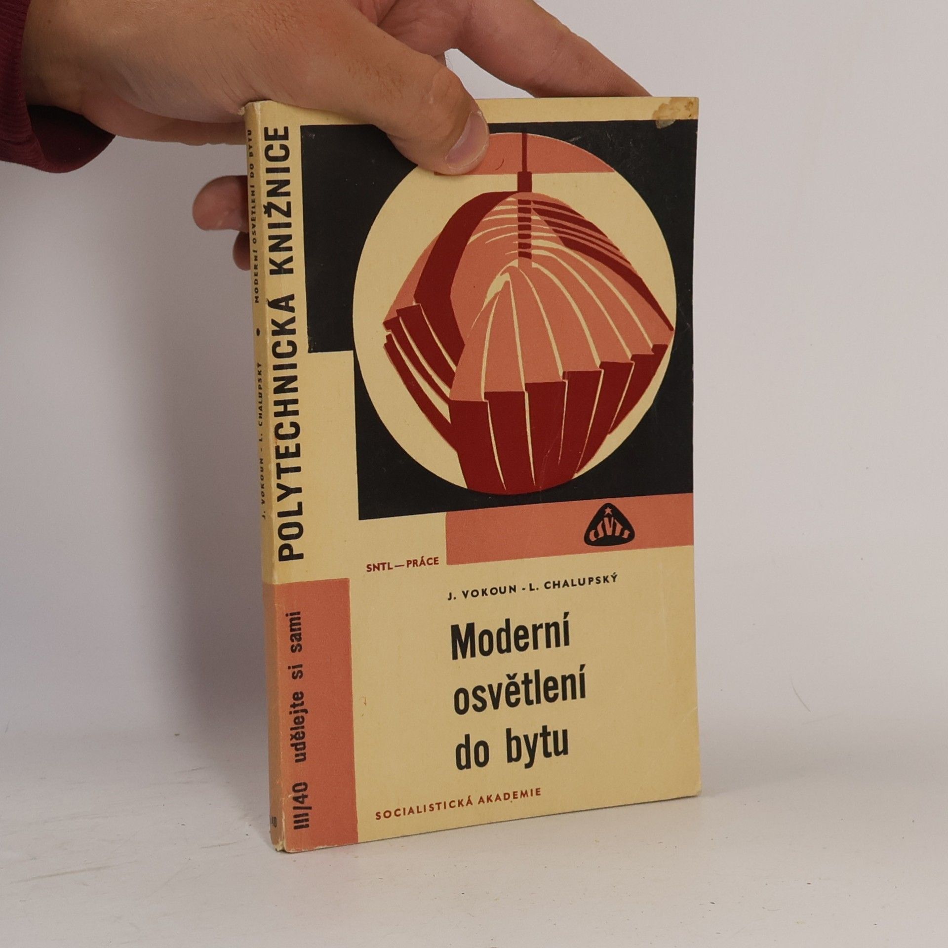 Jaroslav Vokoun Moderní osvětlení do bytu