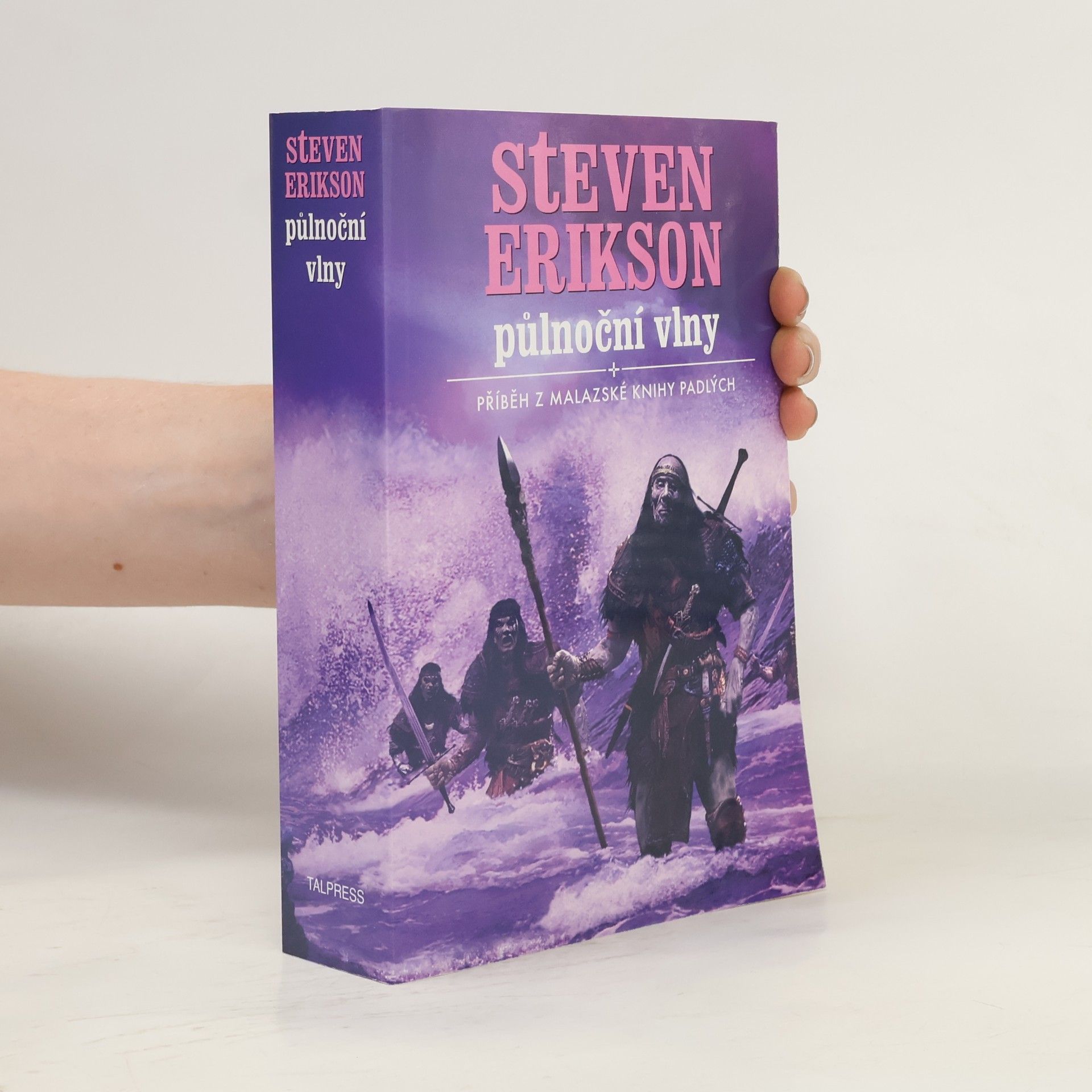 Steven Erikson Půlnoční vlny